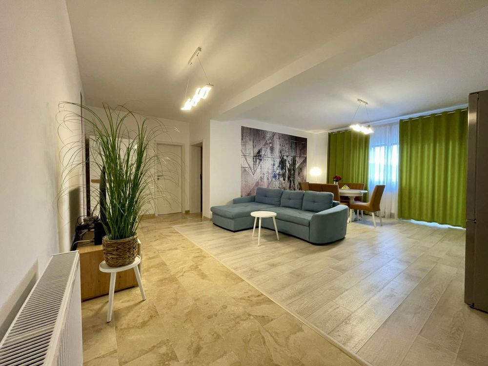 Apartament 2 camere, etaj 3 - zona Centru — fotografia 3