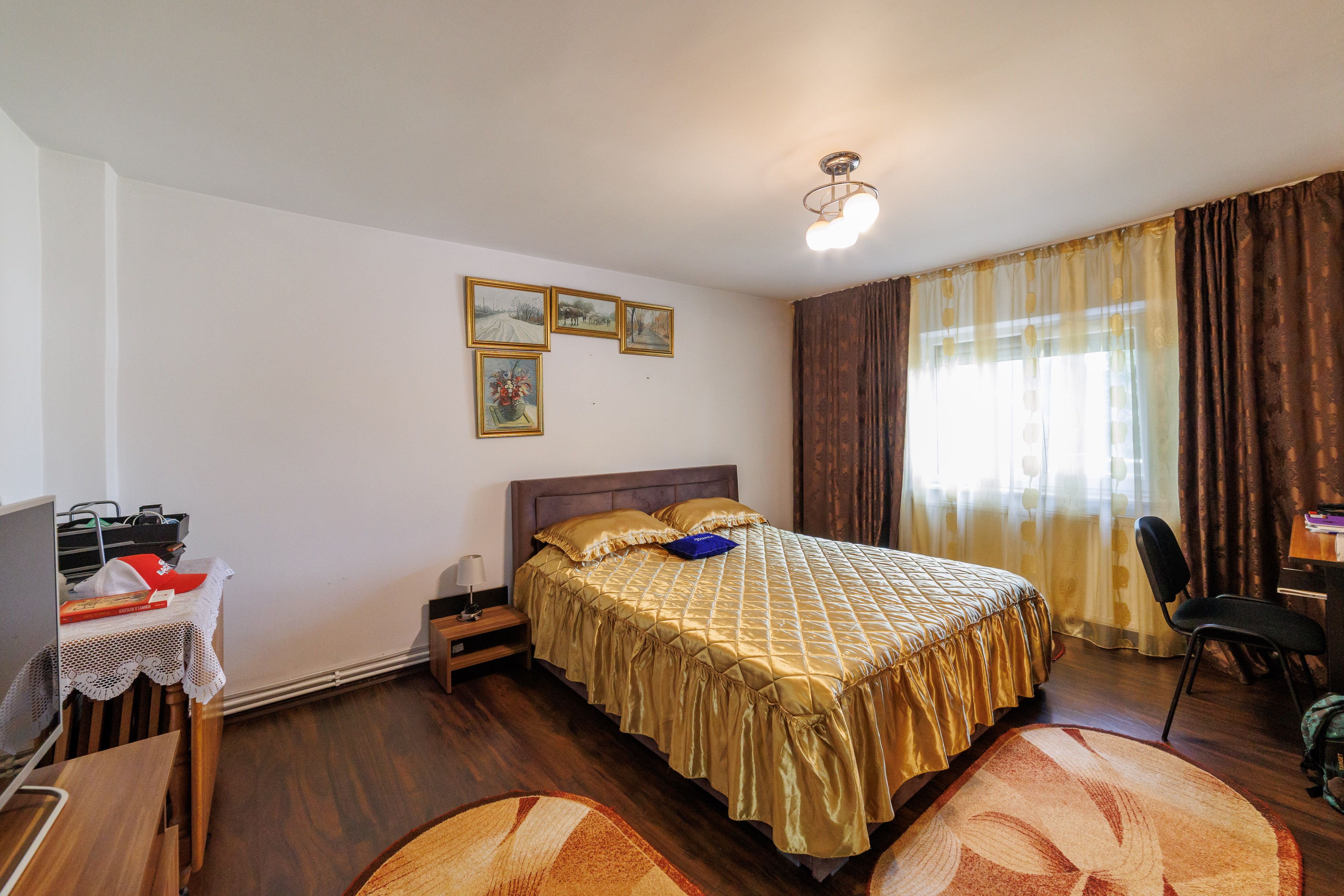 Casă cu teren de 634 mp și beci | Calea Câmpulung, Pitești — fotografia 11