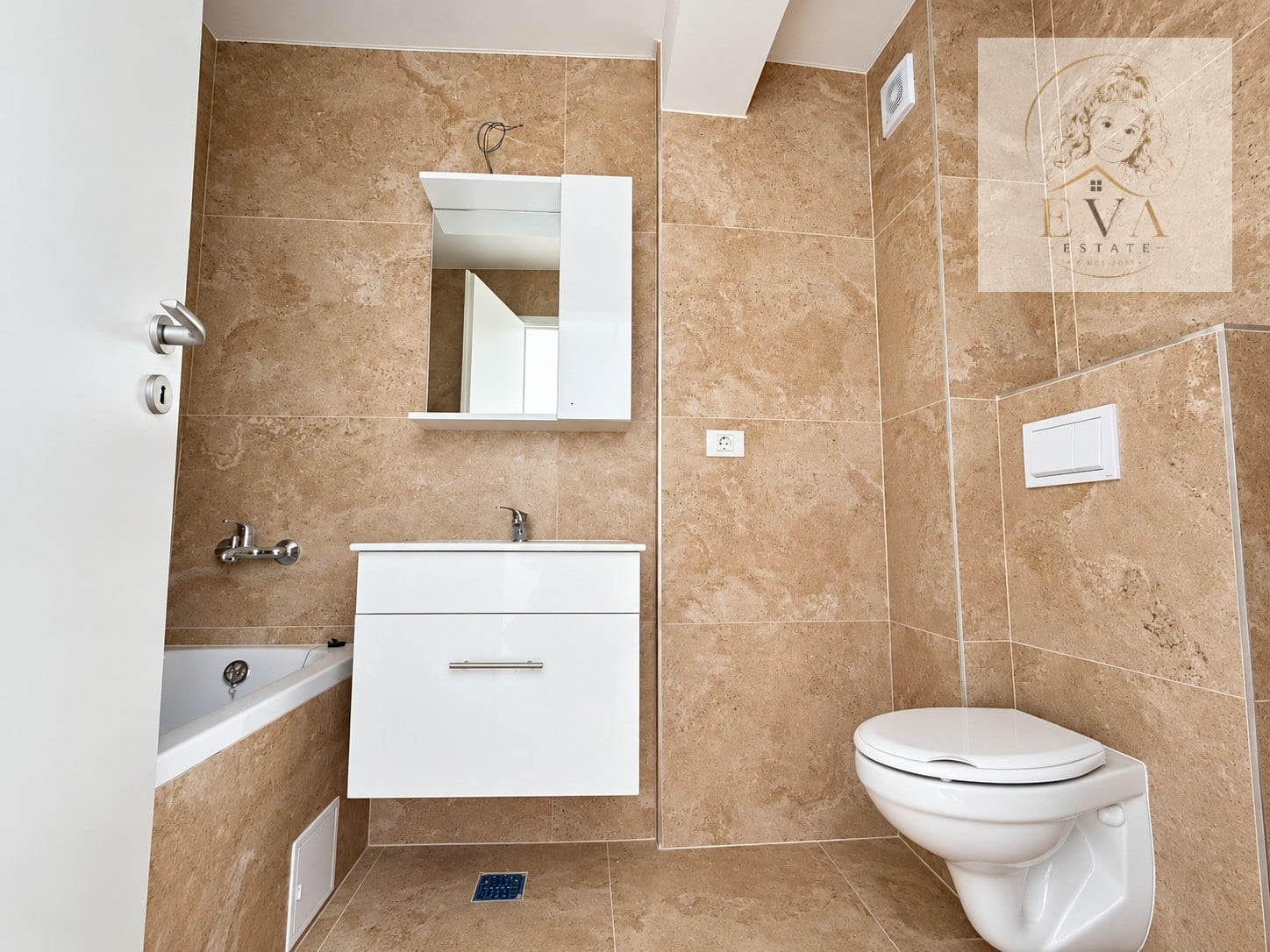 Apartament 2 camere de vânzare în 81 Residence  COMISION 0 — fotografia 3