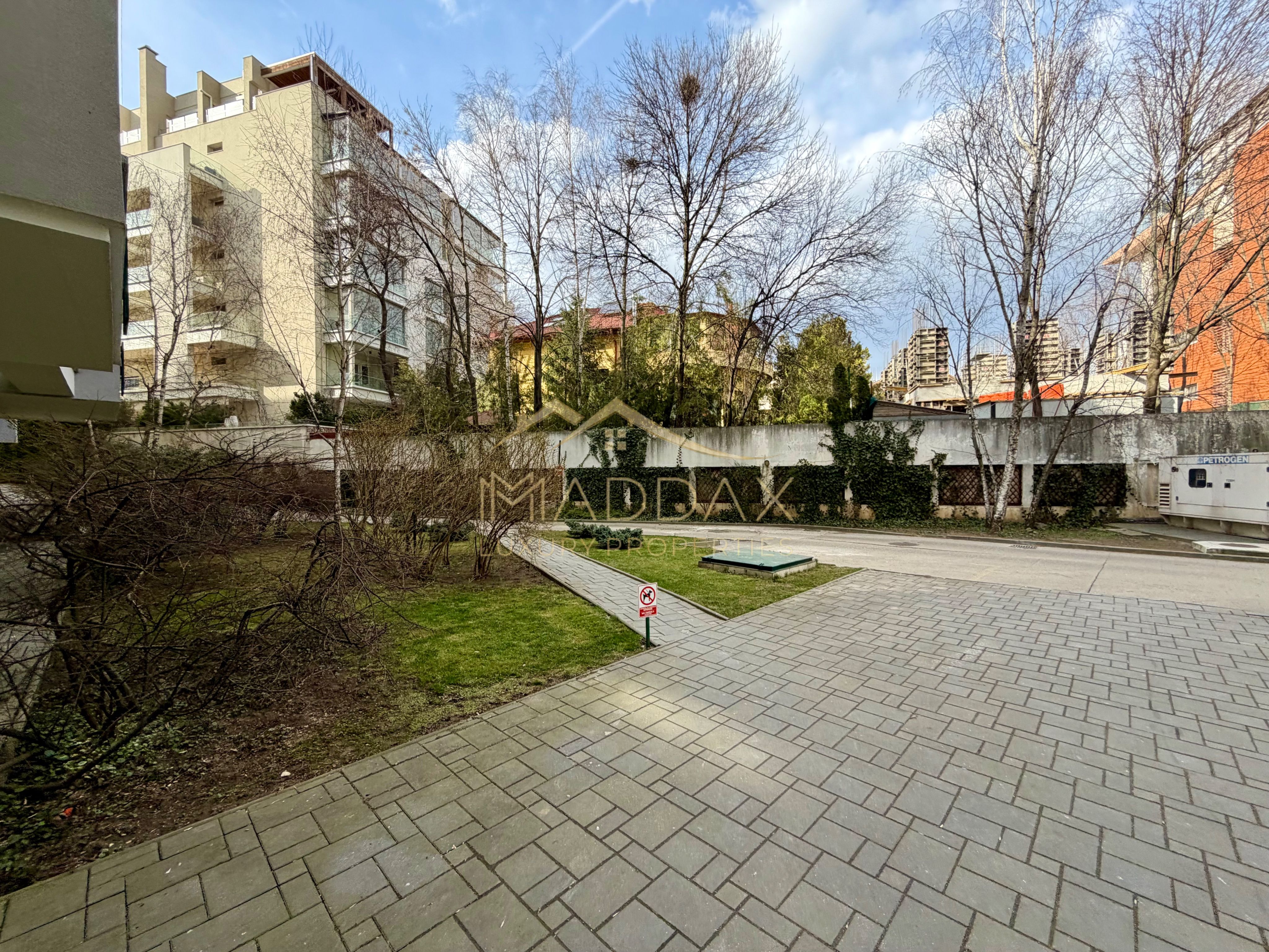 Spatiu comercial *105mp* / cabinet stomatologic / Sos. Nordului Herastrau — fotografia 45
