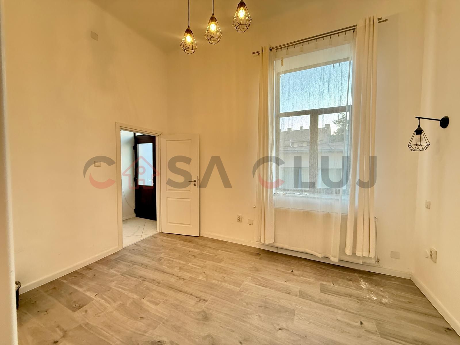 3 camere, renovat, ideal investiție, Dorobanților — fotografia 3