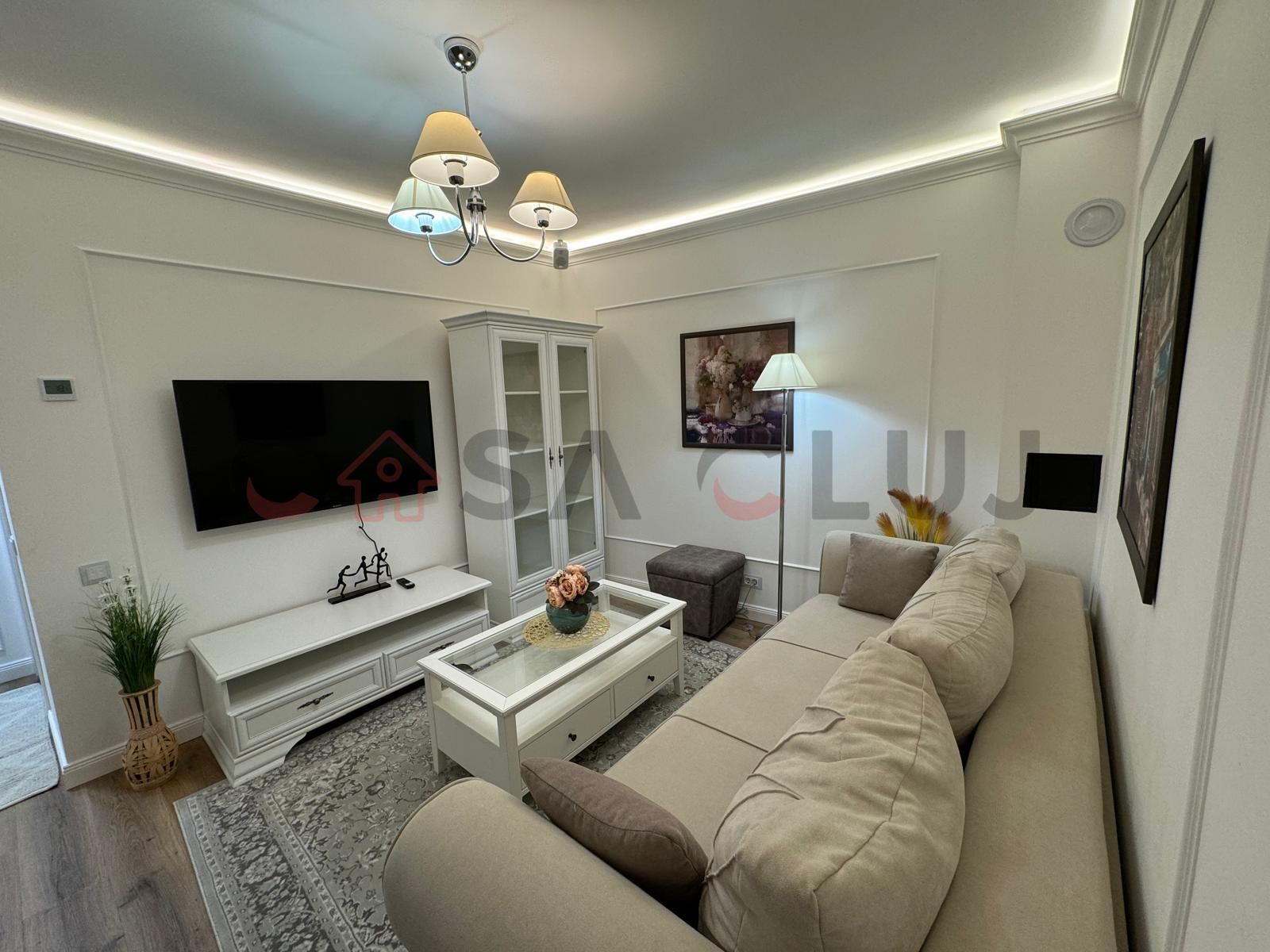 Casă 100mp + curte 110mp, renovată, zonă premium Gruia – aproape de 7 Străzi