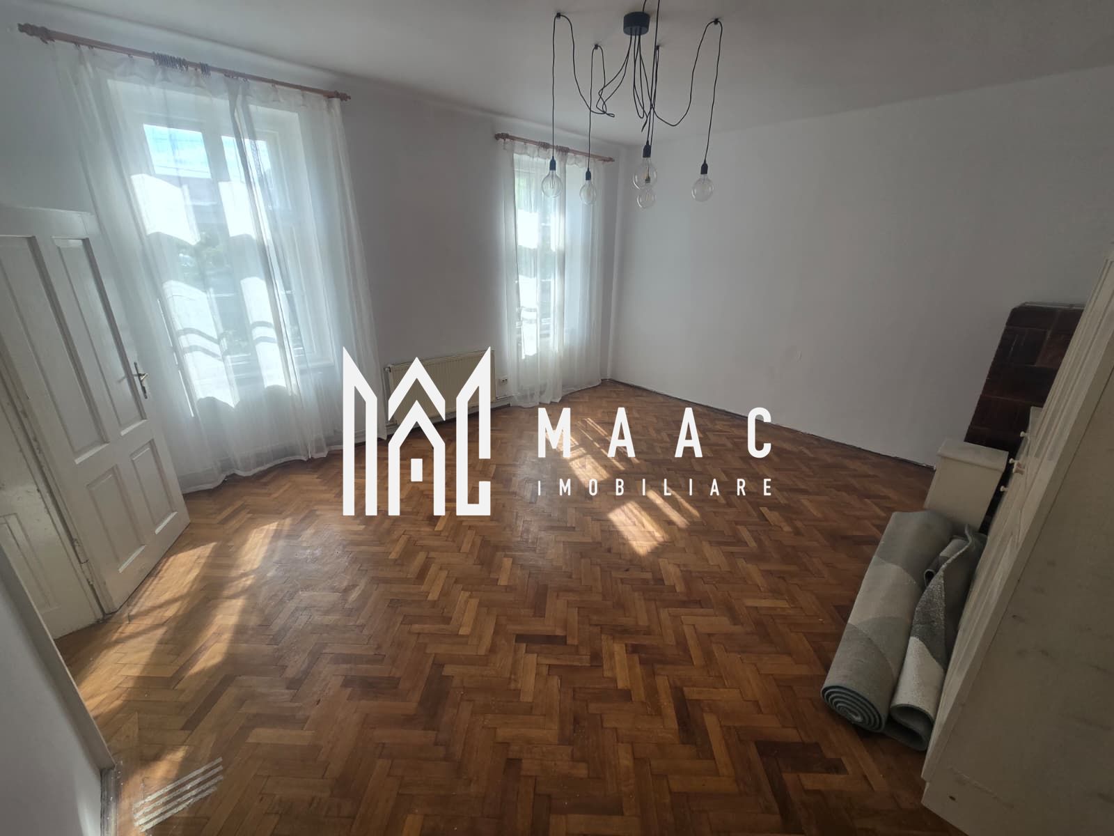 Apartament la casa cu 3 camere si curte Strada Bucegi — fotografia 10