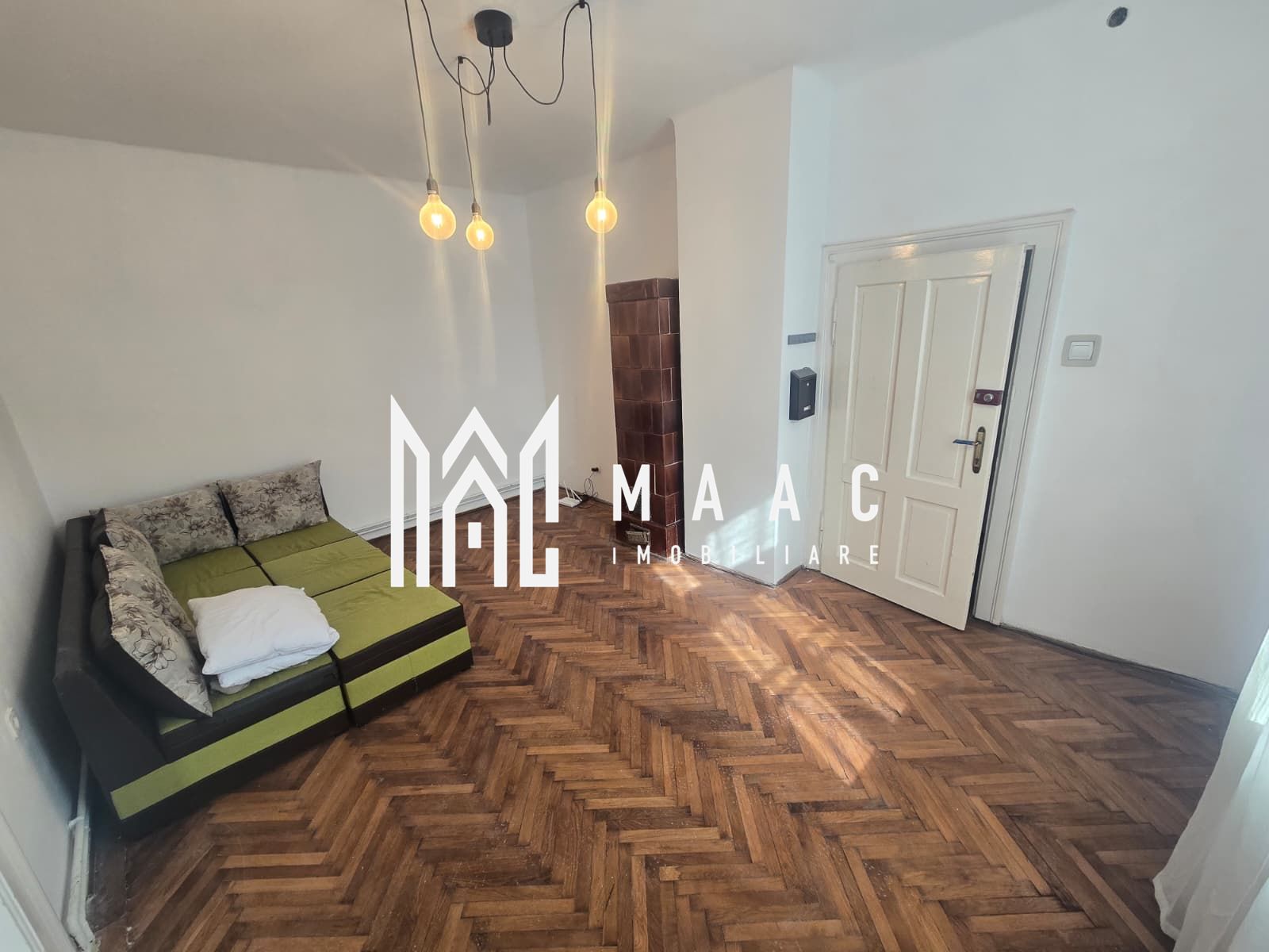 Apartament la casa cu 3 camere si curte Strada Bucegi — fotografia 5