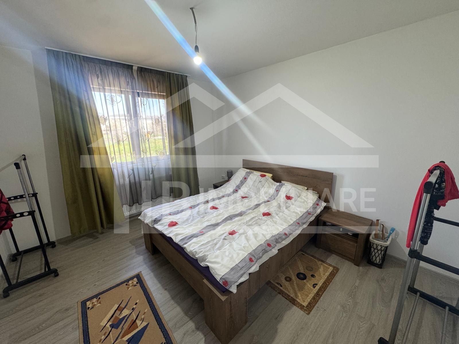 Casa individuala, 200 mp, 1399 mp teren, Zona Ernei — fotografia 4