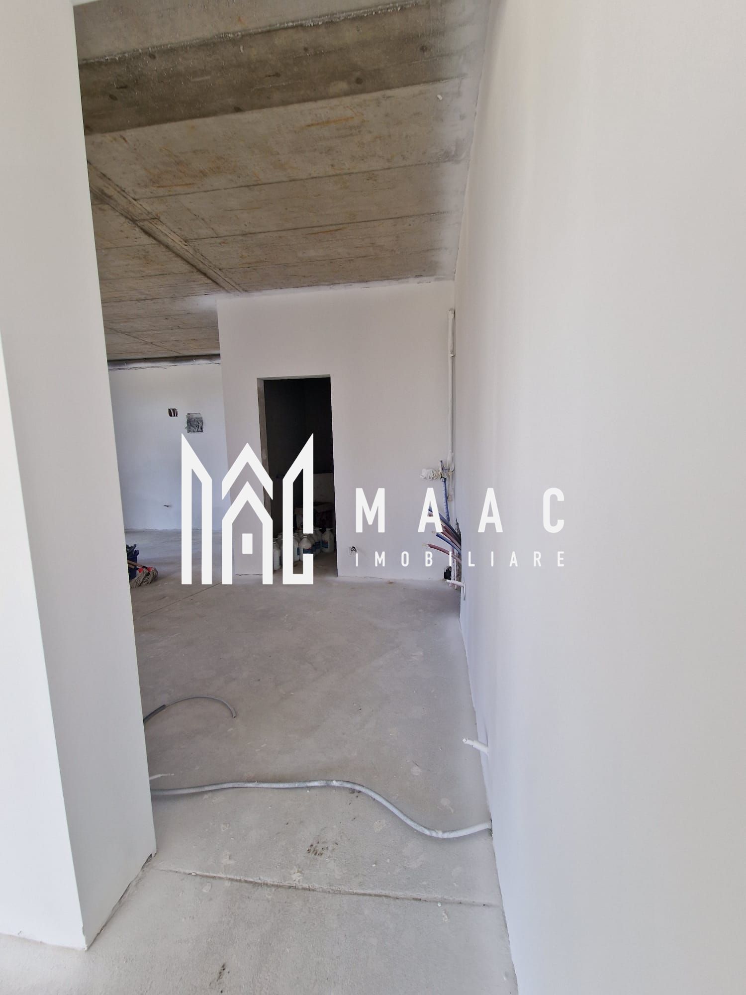 Spațiu comercial de închiriat | Șelimbăr | Credi Residence — fotografia 2