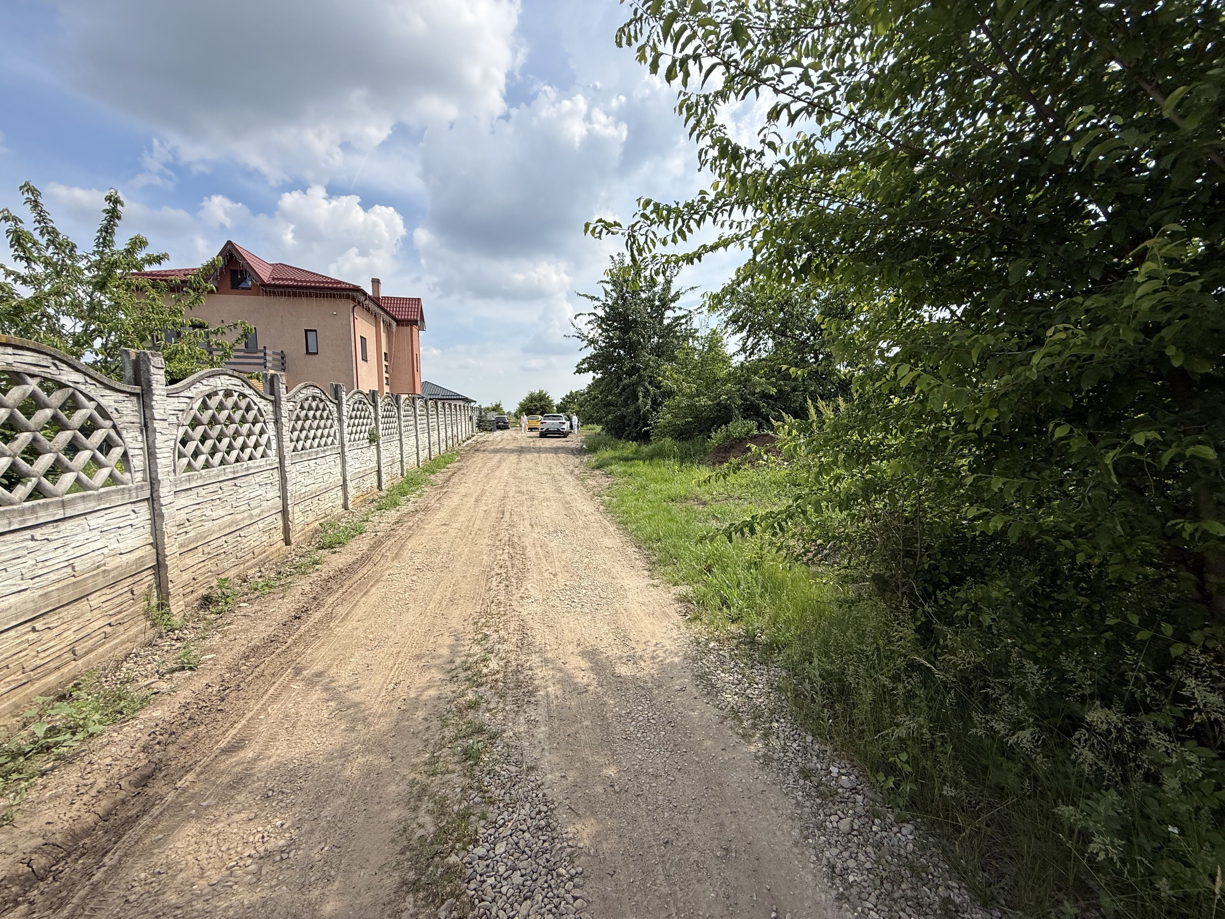 Teren intravilan 498,02 mp langa pădure , strada privata Corbeanca — fotografia 3