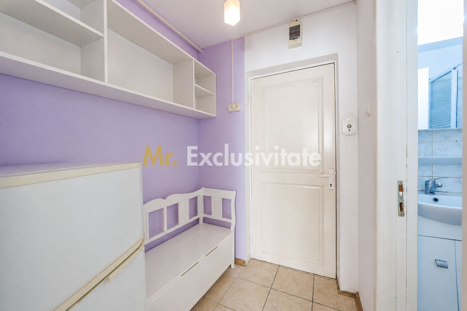 Garsonieră - Academica - Etaj 1 - Decomandat — fotografia 9