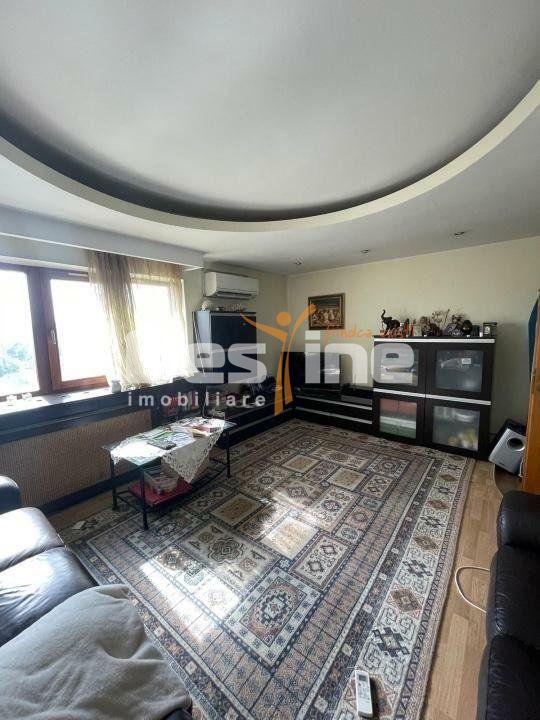 13 Septembrie | 4 camere | 94mp | et 8 | dec | 200.900 euro — fotografia 2
