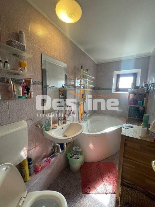 13 Septembrie | 4 camere | 94mp | et 8 | dec | 200.900 euro — fotografia 9