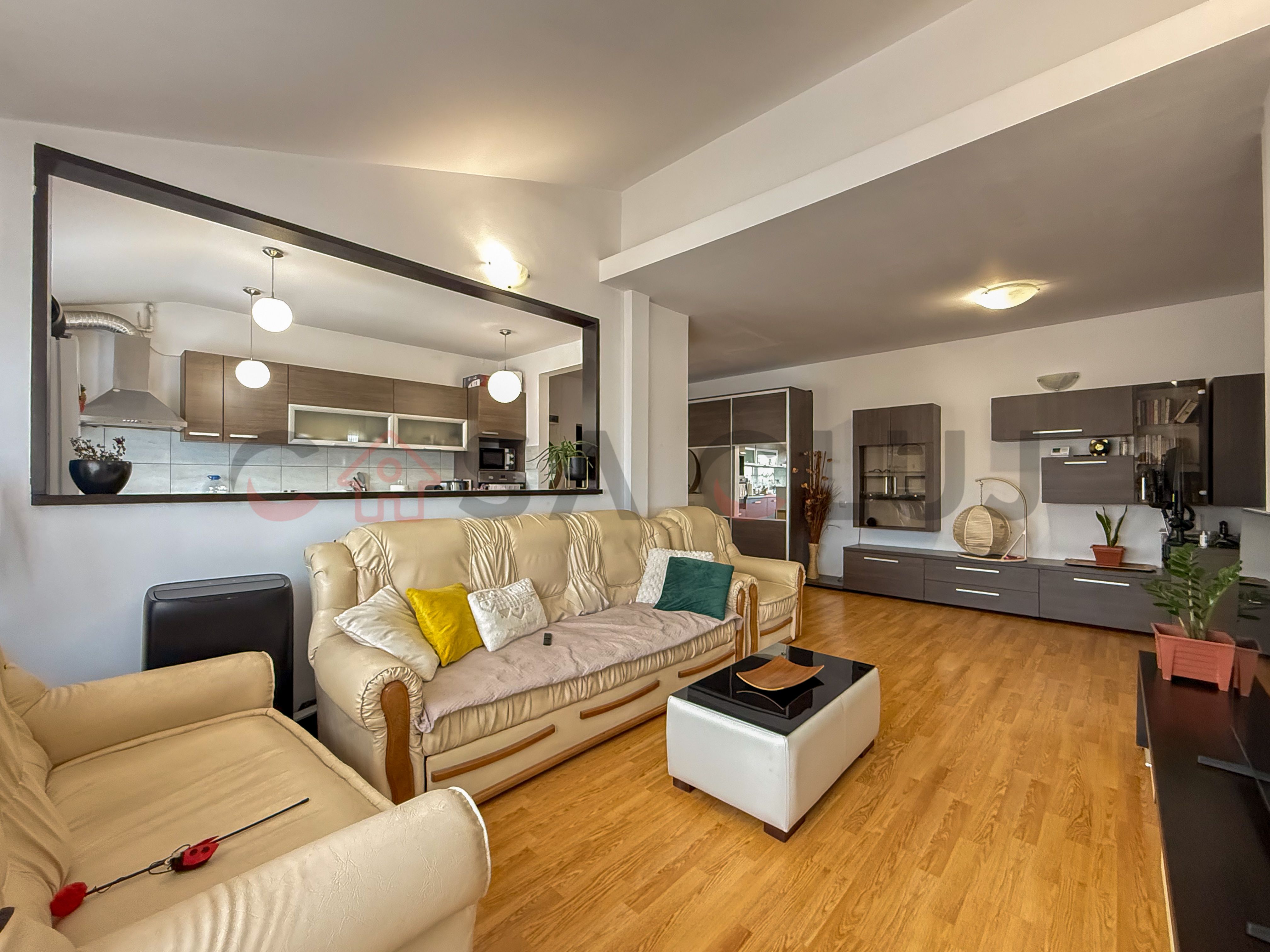 Apartament cu 2 camere, vedere panoramica, Andrei Muresanu