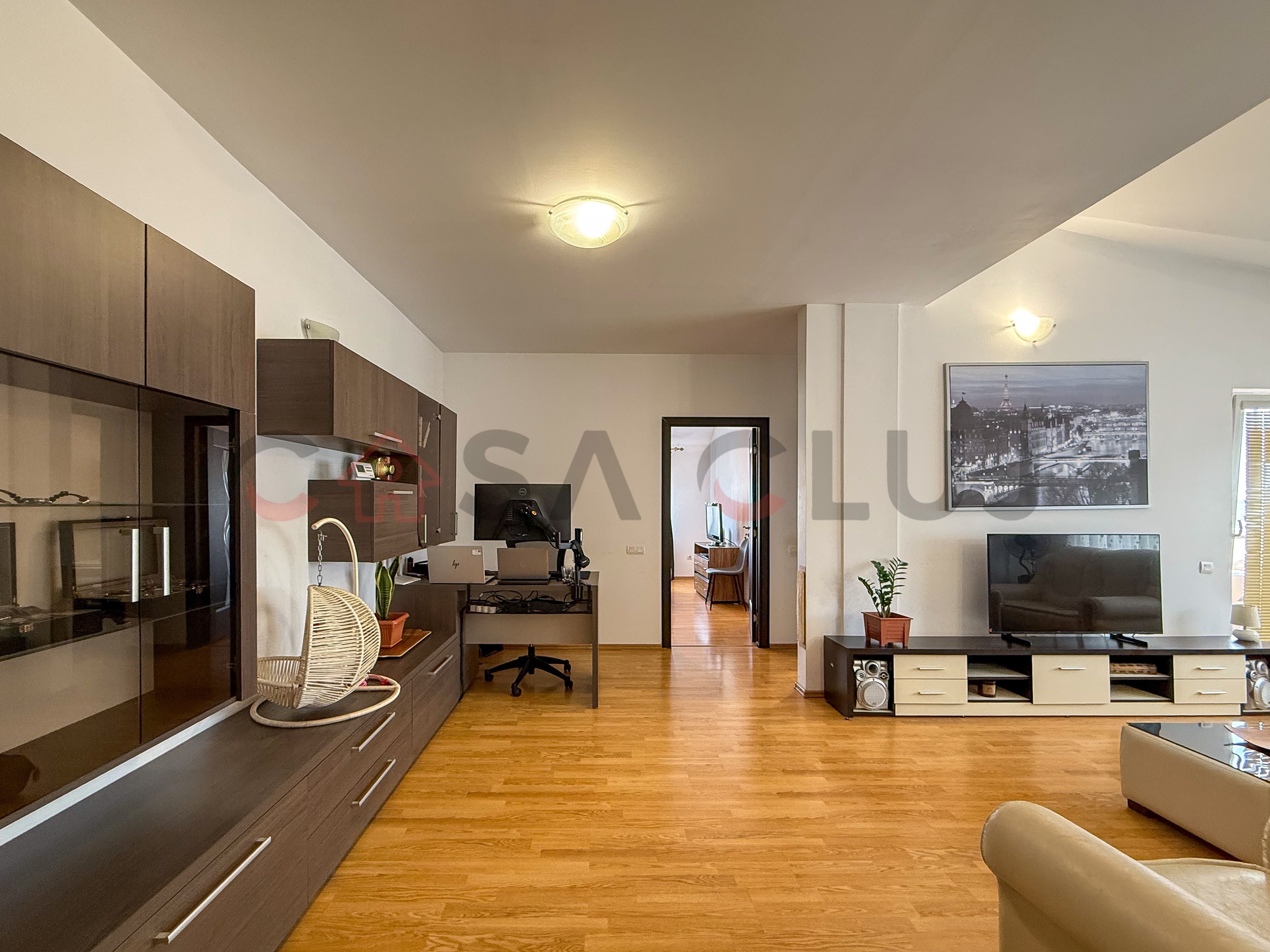 Apartament cu 2 camere, vedere panoramica, Andrei Muresanu — fotografia 4