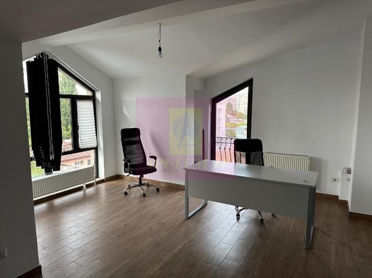 Spațiu de birouri de închiriat | 110 mp | Open-space | Lift — fotografia 3
