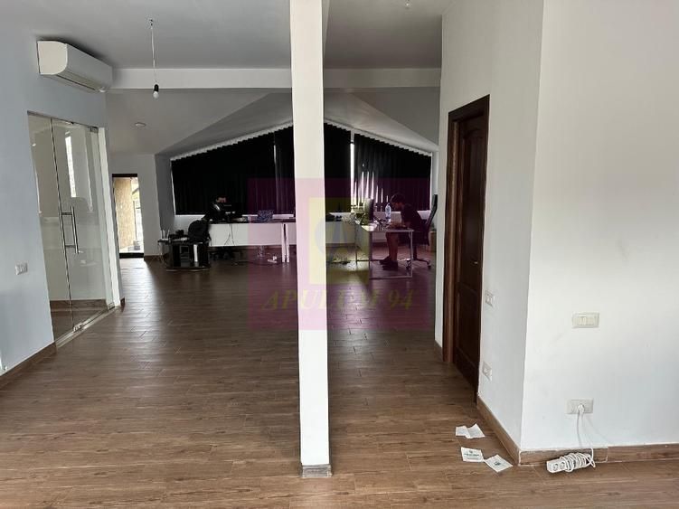 Spațiu de birouri de închiriat | 110 mp | Open-space | Lift — fotografia 4