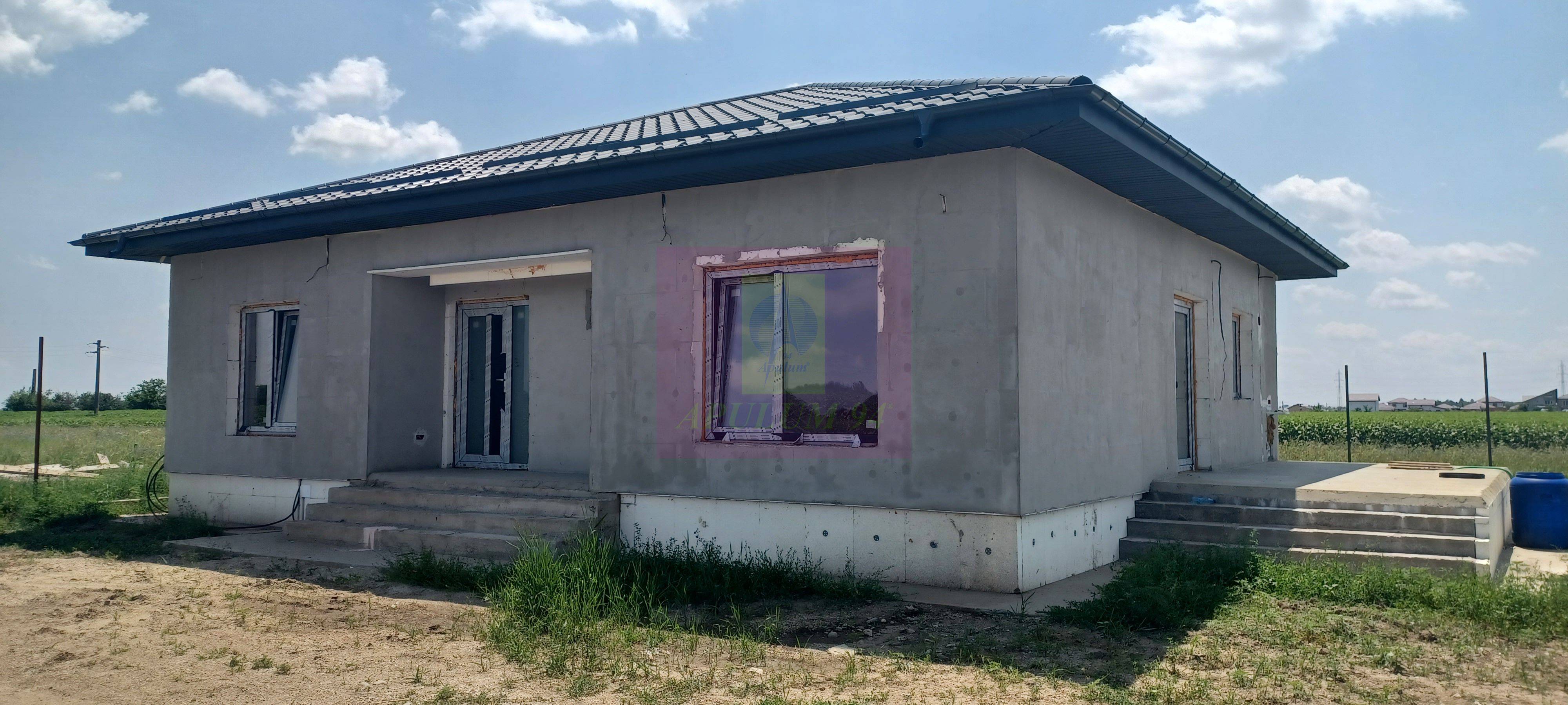 Casă nouă parter, 4 camere, curte 400mp, Săbăreni — fotografia 4
