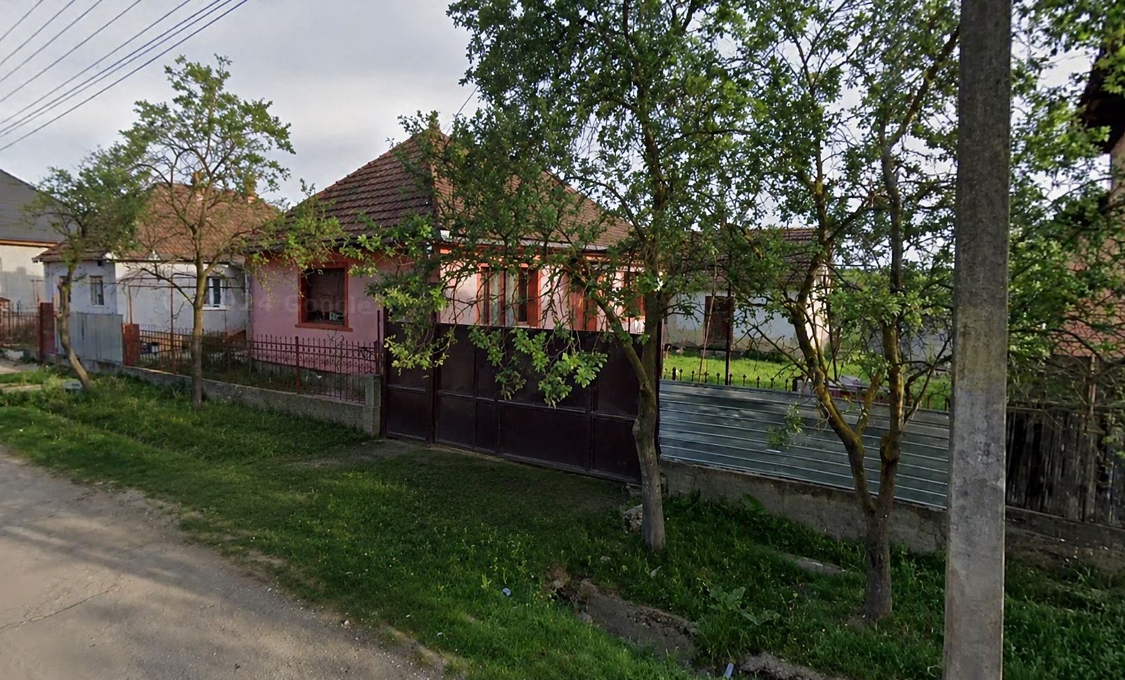 Casa la tara in Rogoz, Bihor, teren 1427 mp, acces auto - Vanzare — fotografia 4