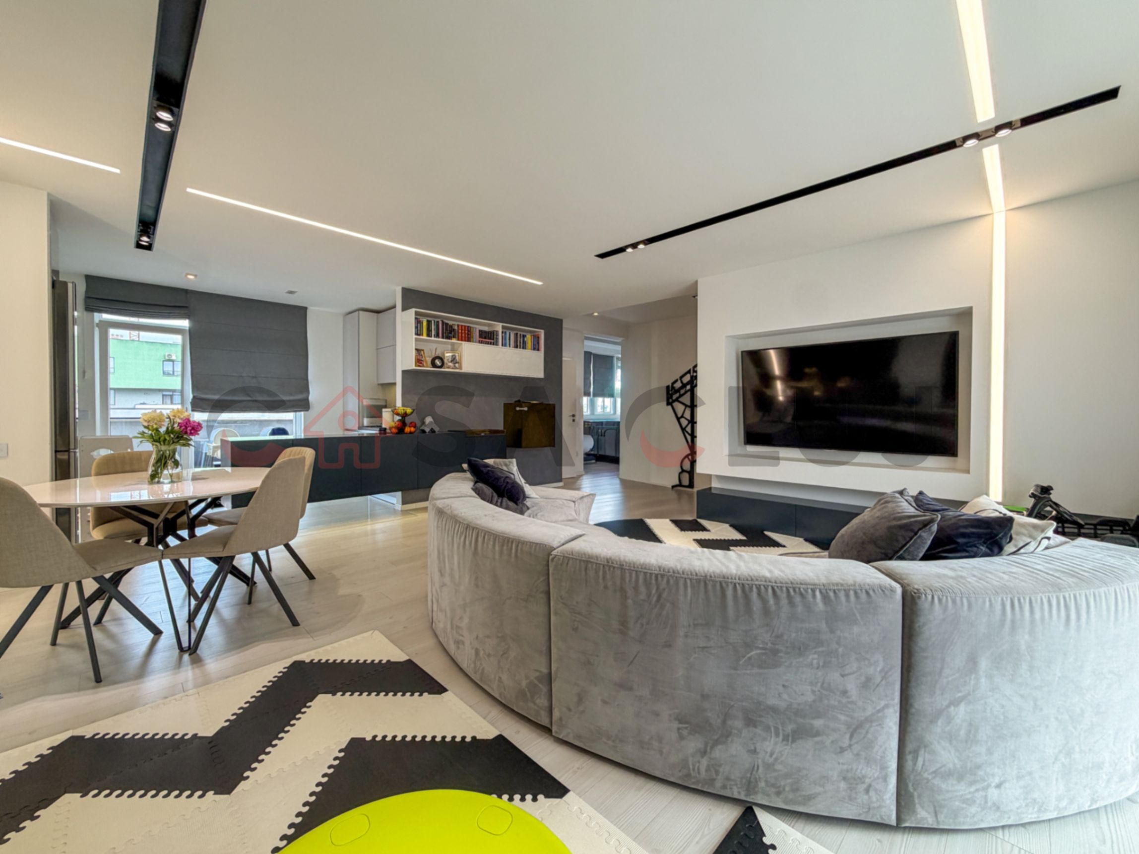 4 camere la cheie, pe 2 niveluri, Soporului! — fotografia 6