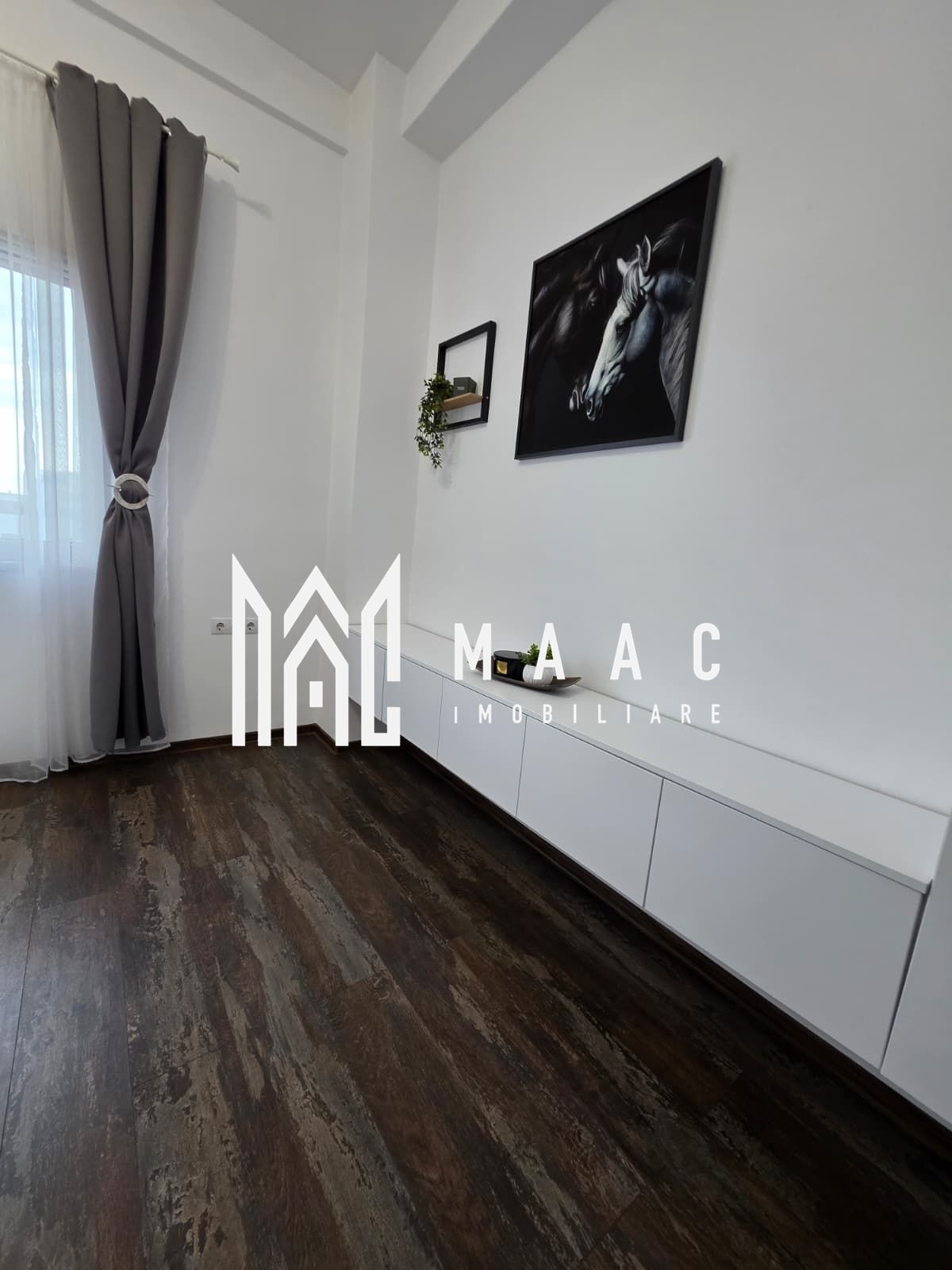 Apartament 4 camere de închiriat | Sibiu | 80 mp, terasă — fotografia 3