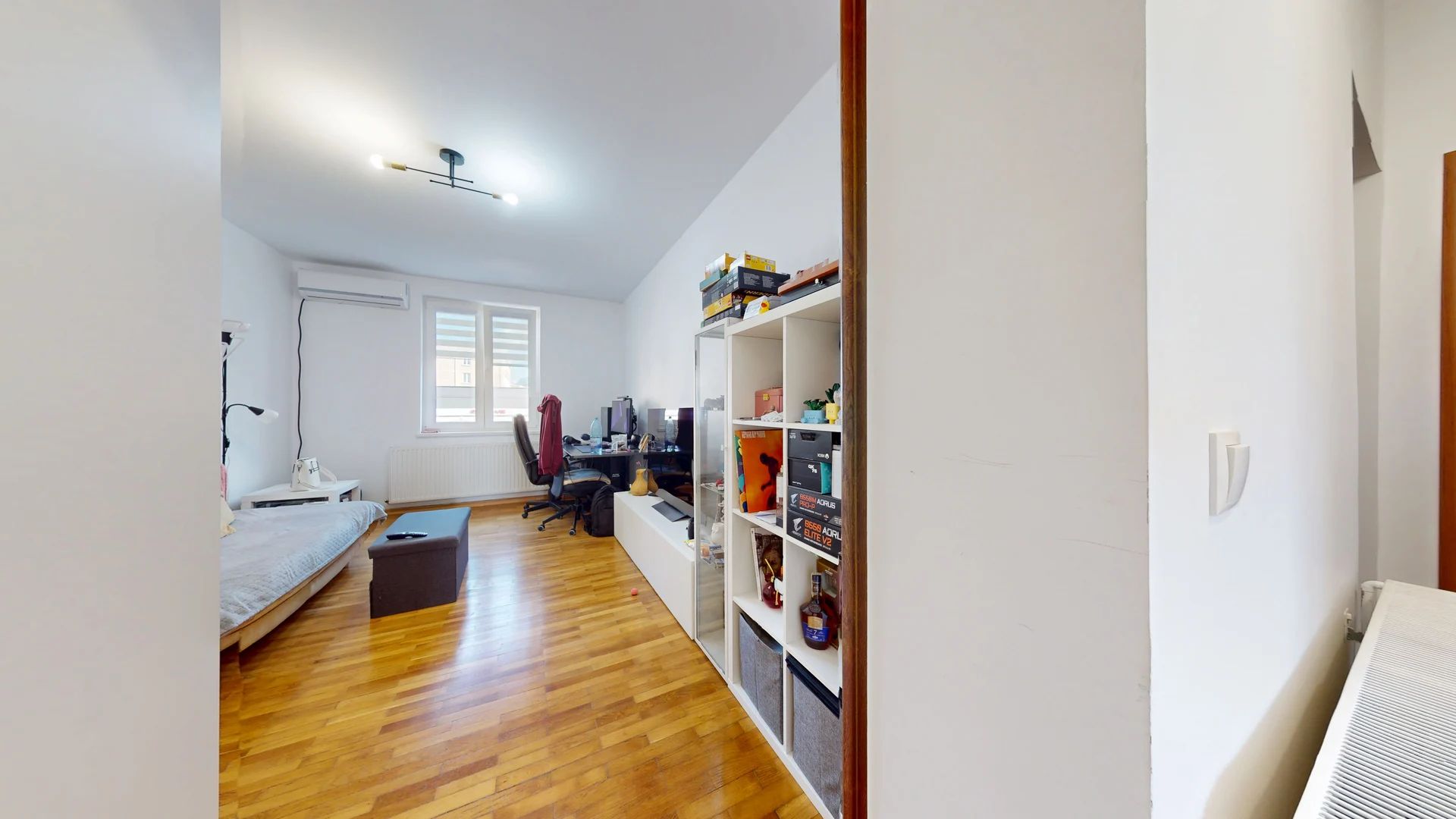 Apartament decomandat langa liceul de informatica,vanzare sau schimb — fotografia 5
