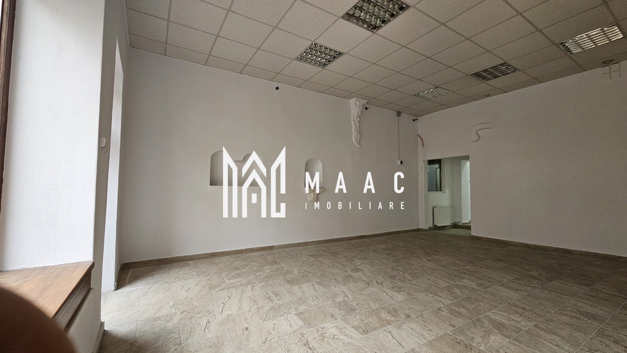 Spatiu Comercial I 58mpu I Vitrina I Vad Pietonal I Central — fotografia 13