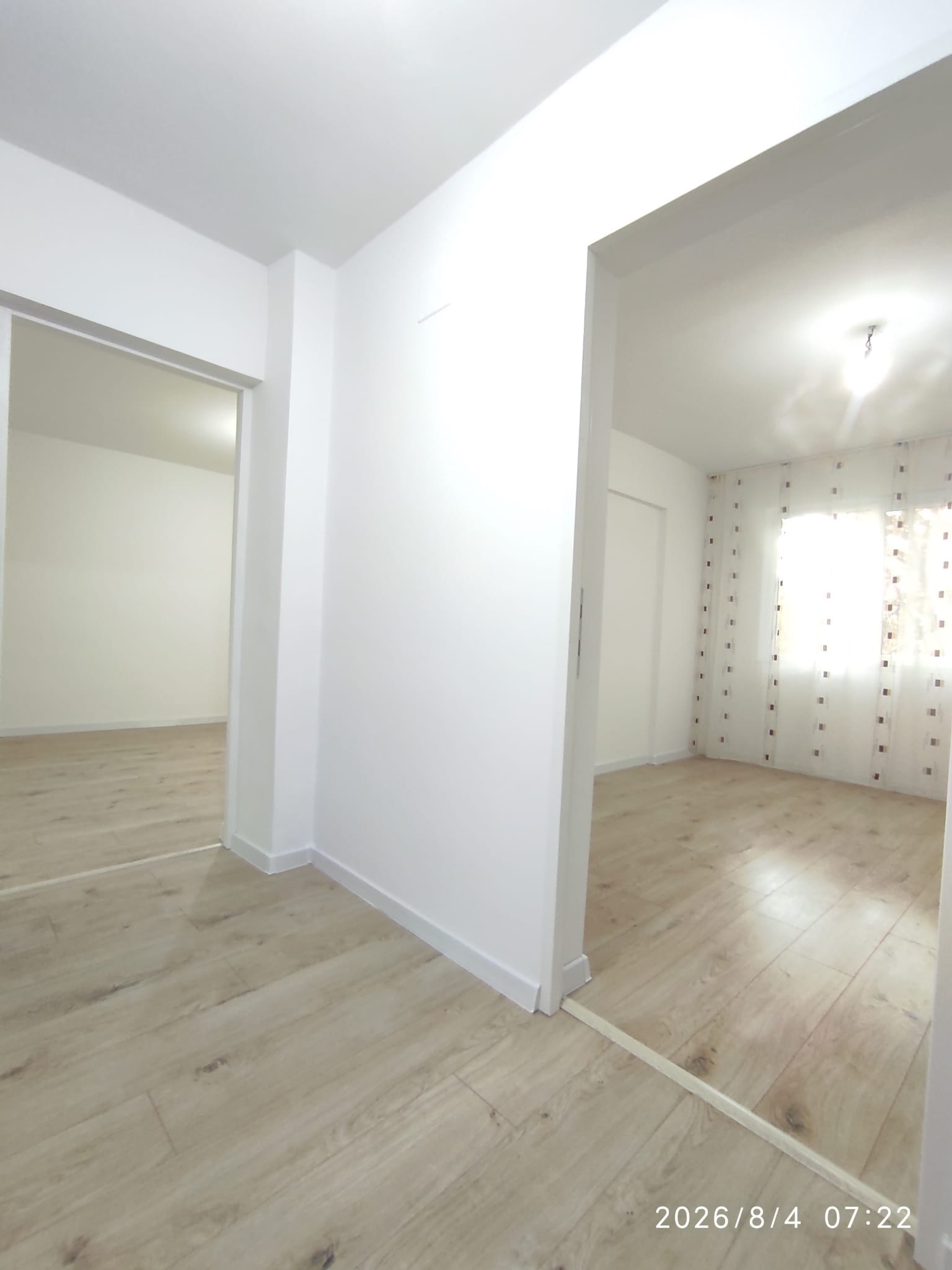 Apartament ultrafinisat, 54 mp, etajul 1 — fotografia 4