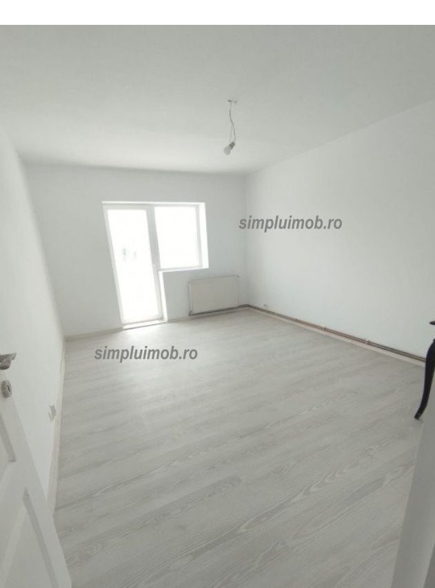 2 camere etaj 3 Straja reabilitat Sector 4