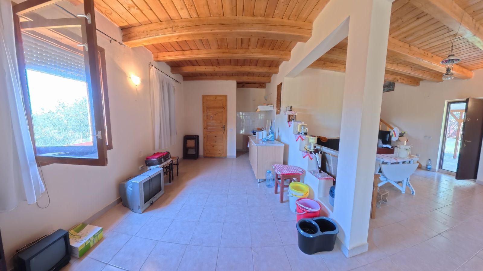 Casă cu 3 dormitoare și teren de 4.836 mp, Viile Satu Mare — fotografia 8