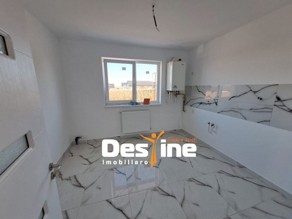 CASA P+POD , VOROVESTI - MIROSLAVA — fotografia 8