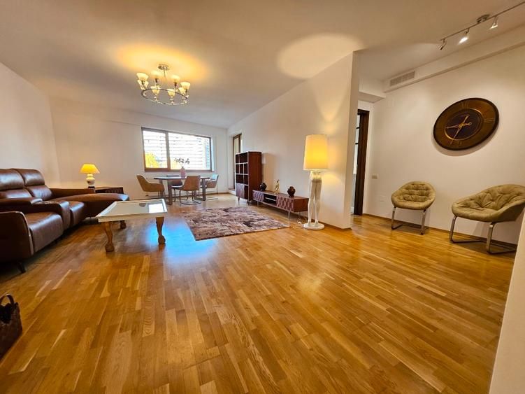 PROPRIETAR-Apartament Herastrau Nordului, 2 parcari,boxa,vedere libera — fotografia 2