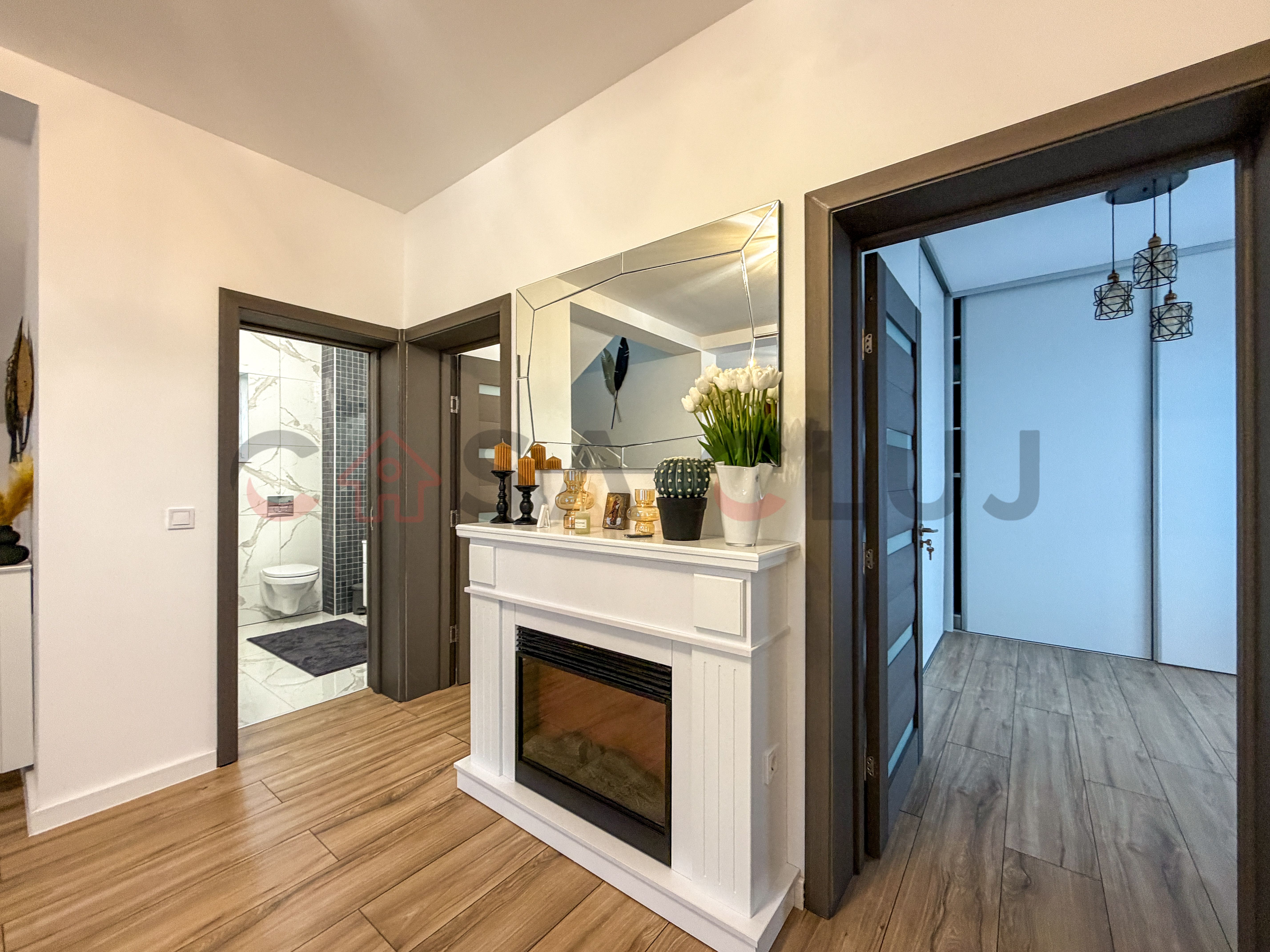 Casa individuala cu teren de 400 mp, Dezmir — fotografia 3
