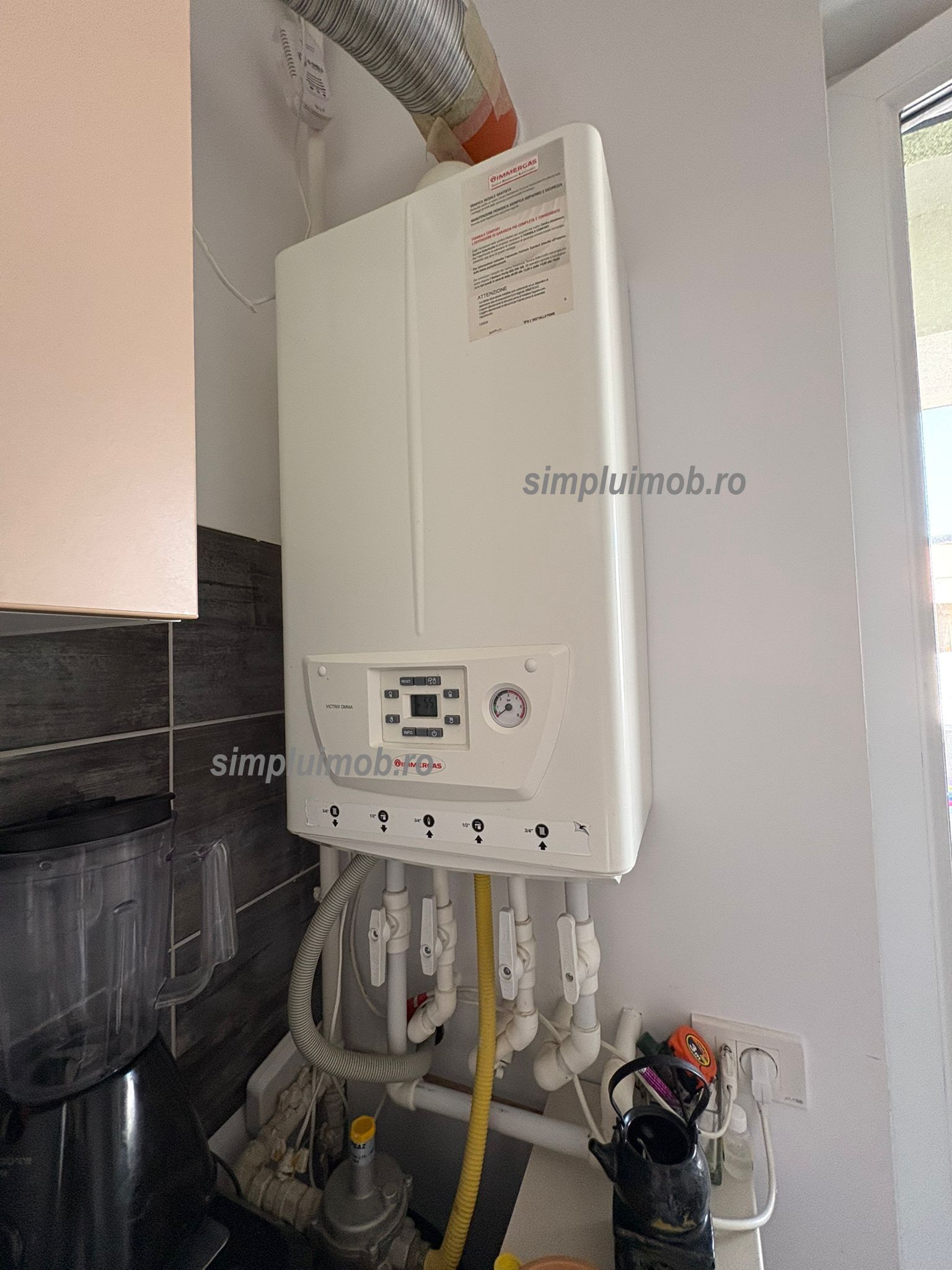 2 Camere Mobilat Utilat Metrou Nicolae Teclu — fotografia 9