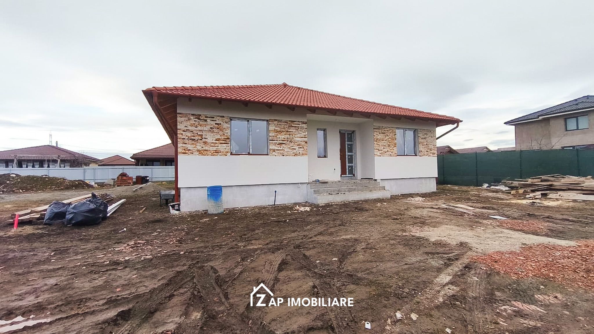Casa 1 Nivel 107 mp utili - 4 camere - Nazna — fotografia 6