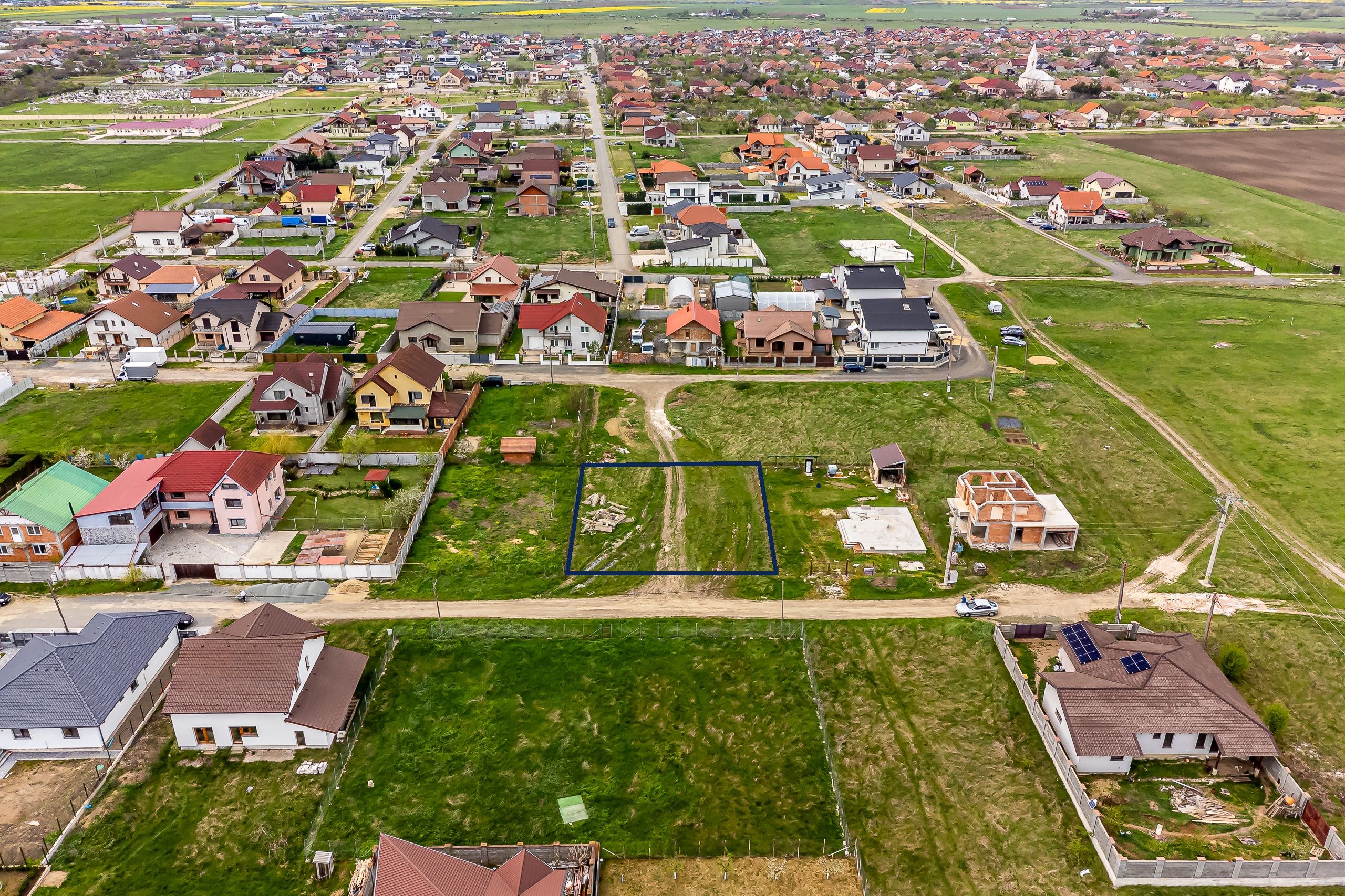 PRET NOU! Teren intravilan 748 mp - Sanleani, Arad - COMISION 0%