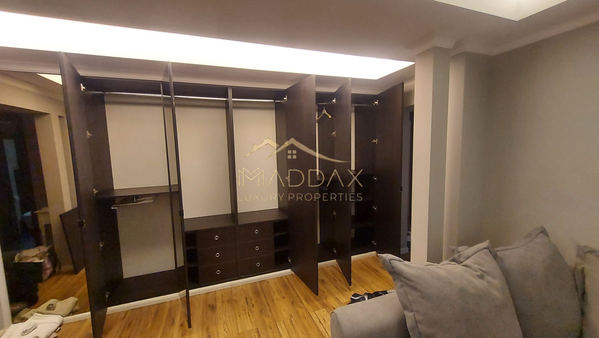 Bulevardul Libertății Nr. 1 – Ultra-Central Premium |  3 Camere Decomandat — fotografia 6