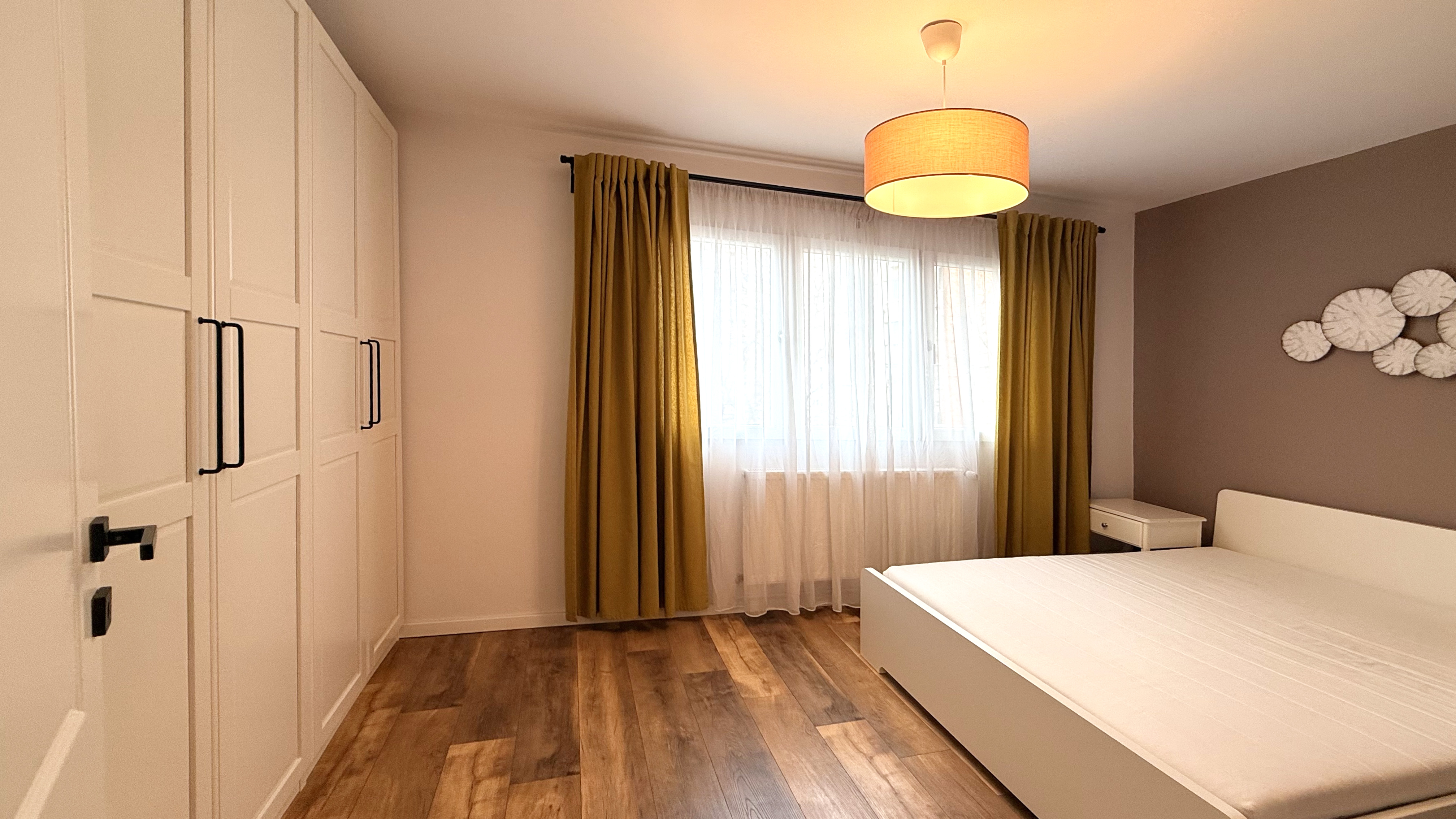 Apartament cu 3 camere / zona Gheorghe Lazar — fotografia 9