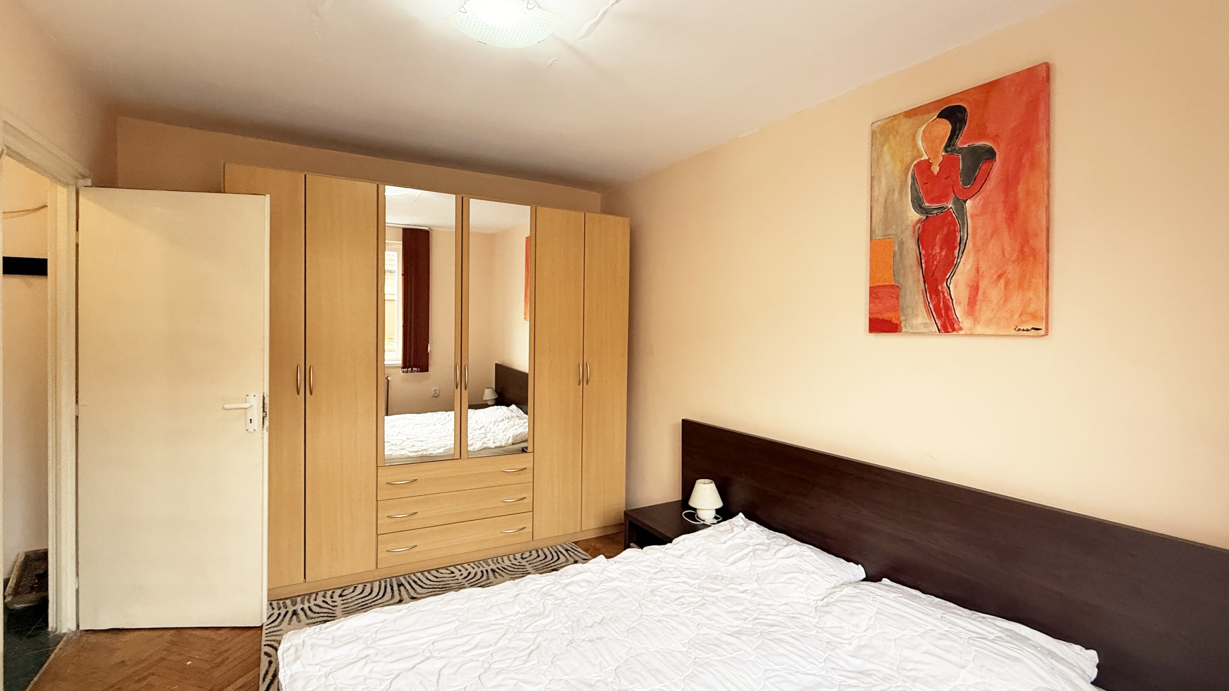 Apartament cu 2 camere – Zonă Ultracentrală, lângă Luis Țurcanu — fotografia 4