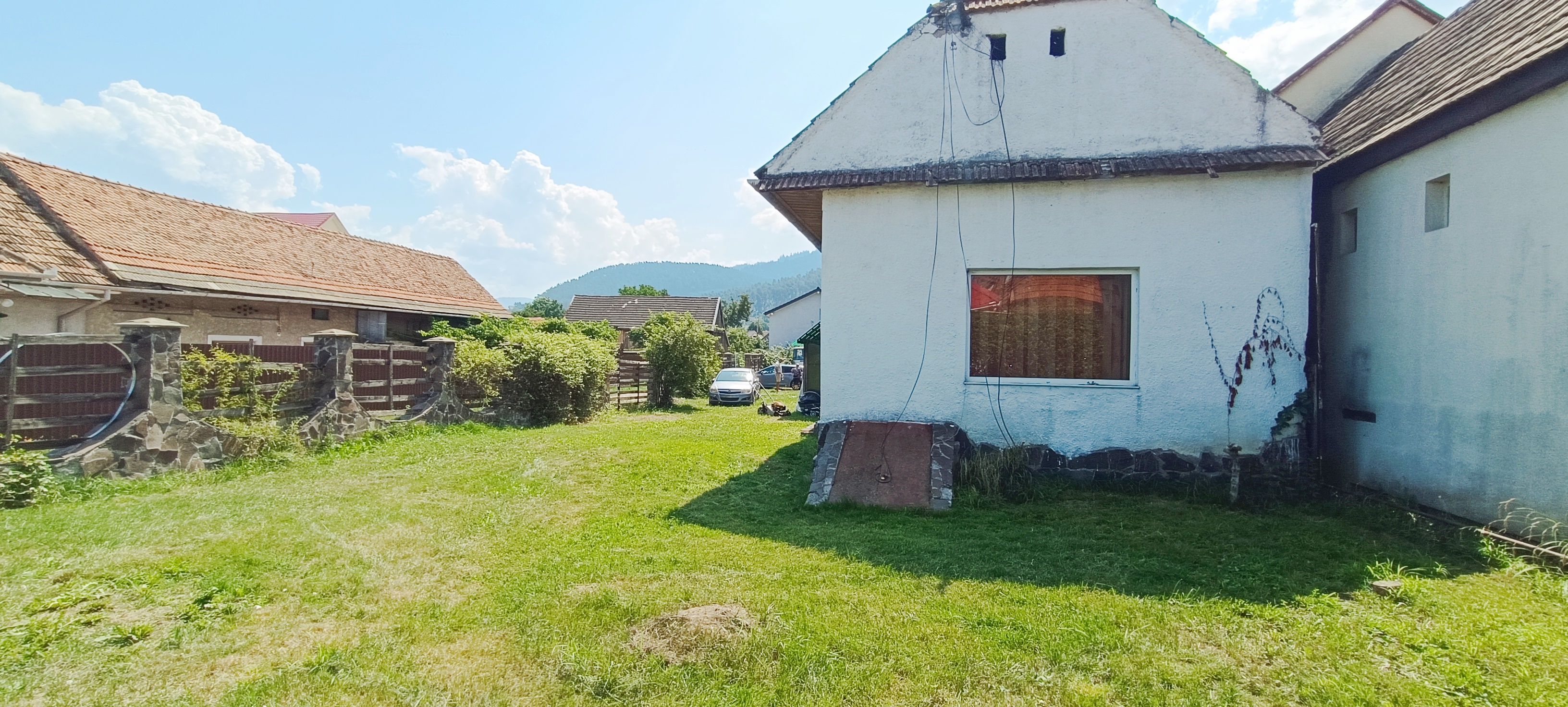 Casa si teren de 916mp in Sacele,cu front la B-dul Brasovului — fotografia 16