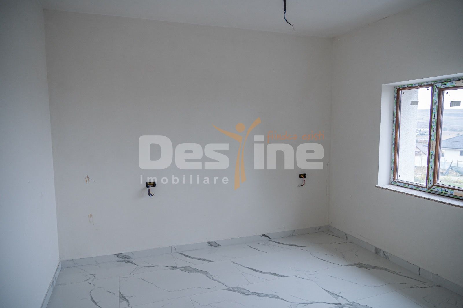 Aprtament cu doua camere in bloc nou zona Pietricica. — fotografia 4
