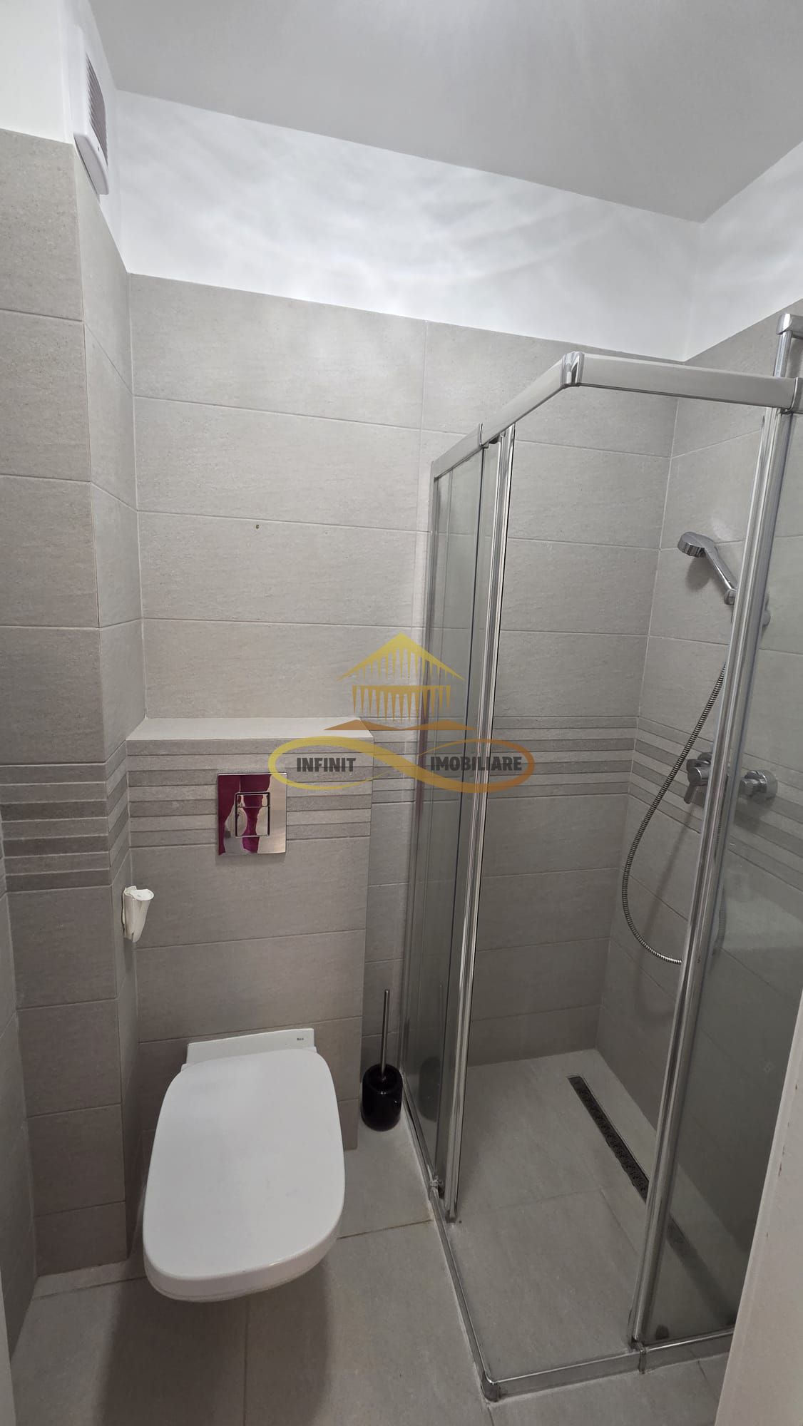Apartament spatios cu 3 camere si 2 bai -ideal pentru familie — fotografia 10