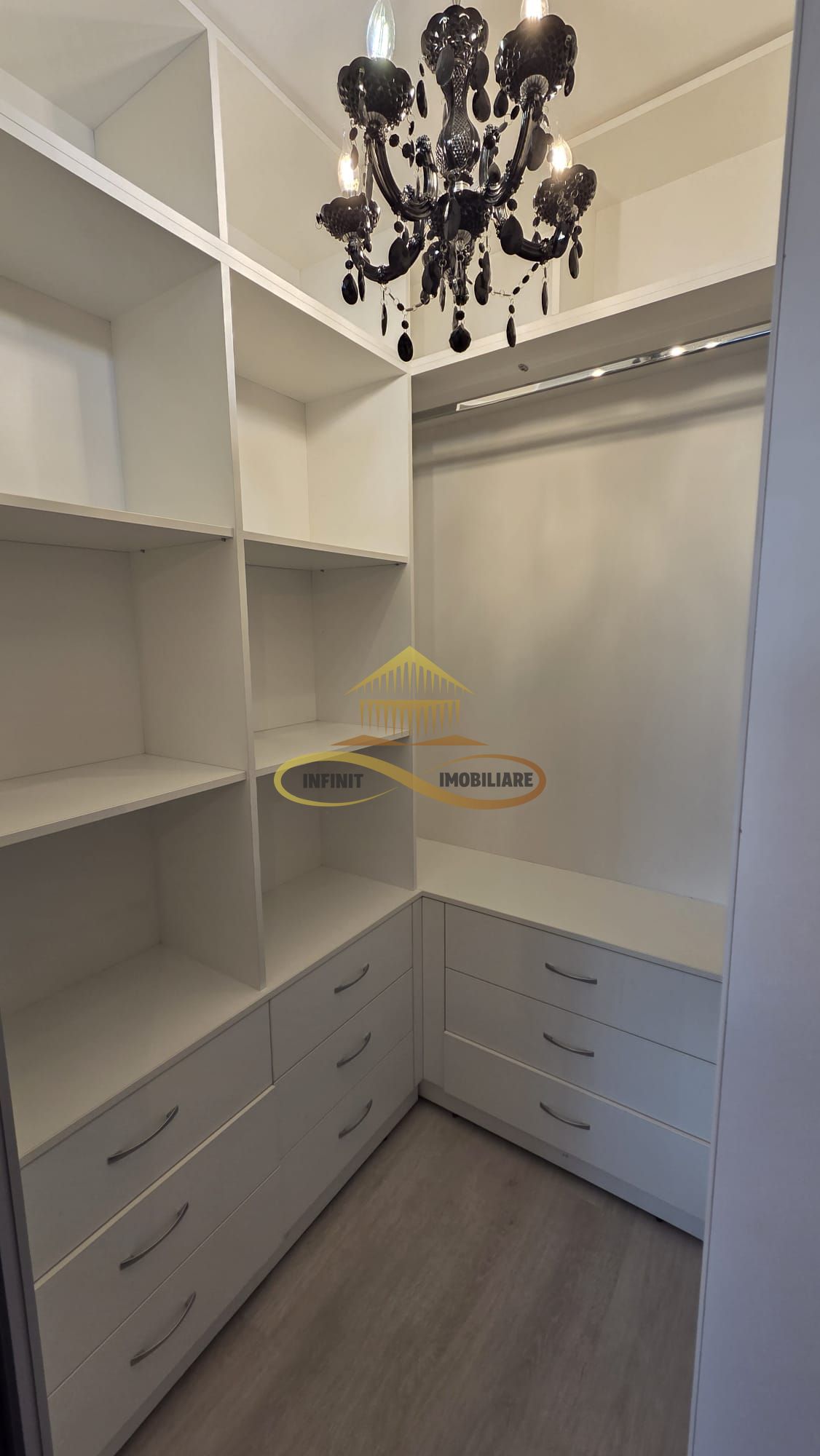 Apartament spatios cu 3 camere si 2 bai -ideal pentru familie — fotografia 8