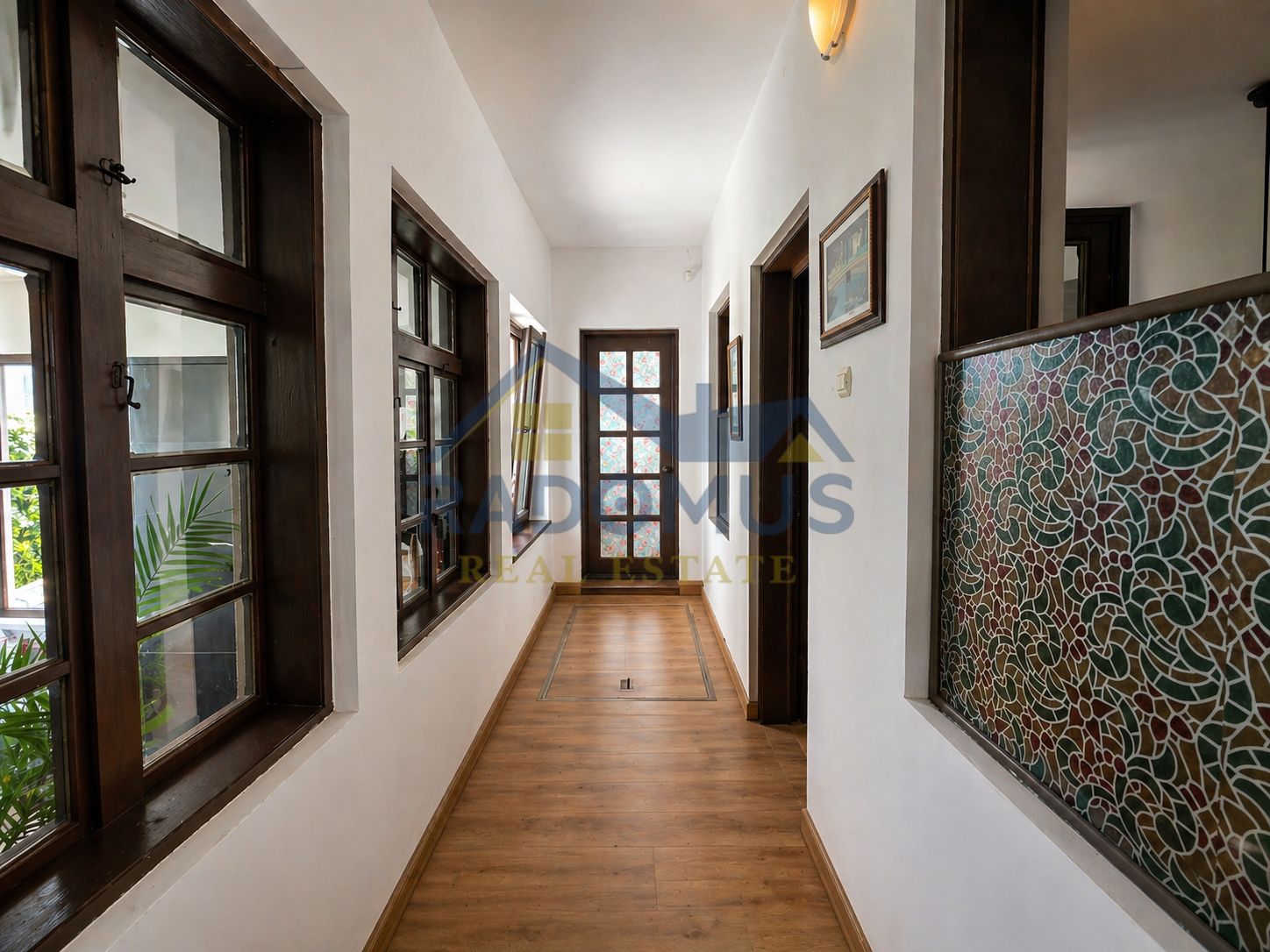 Casă Ploiești - 6 Camere -282 Mp Utili - Teren 600 Mp - Comision 0% — fotografia 18