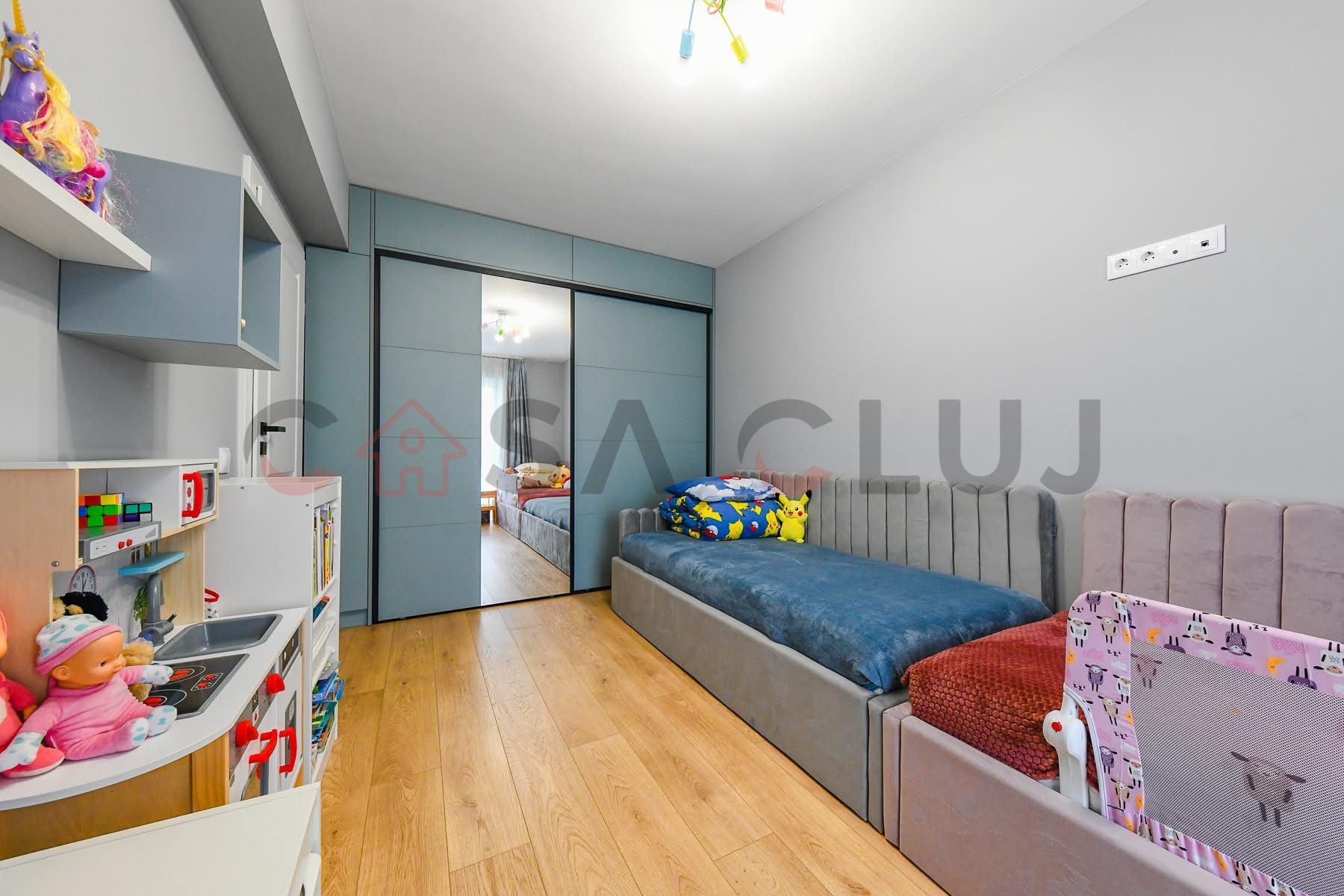 3 camere, bloc nou, etaj intermediar — fotografia 8