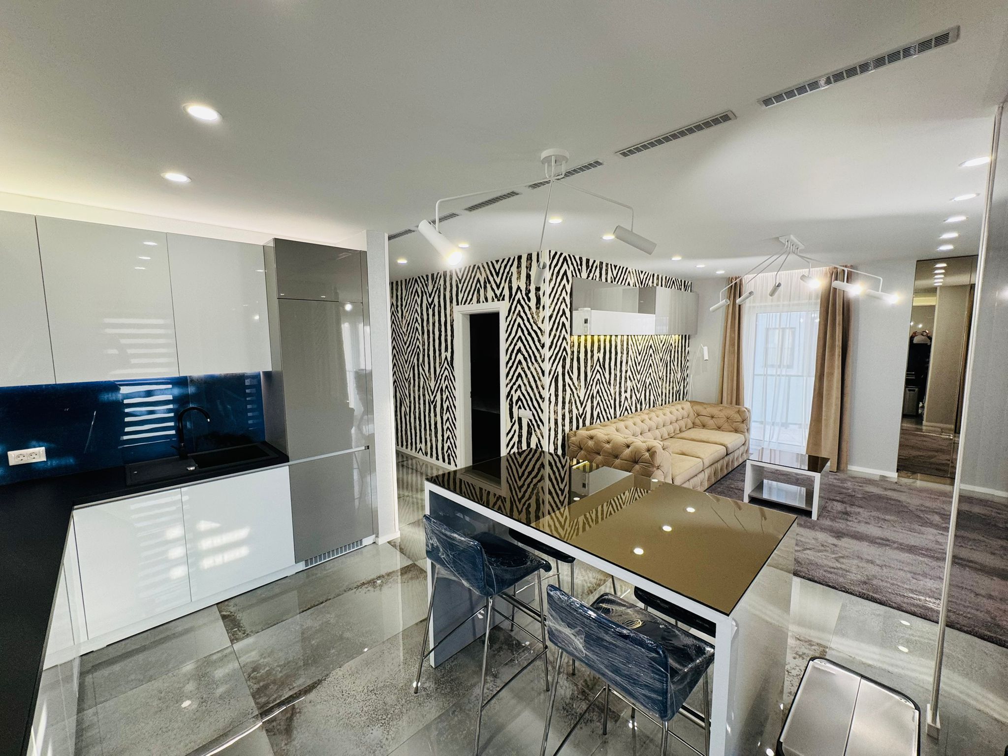 Apartament superfinisat | 2 camere  | 2 parcări | M. Romanul — fotografia 4