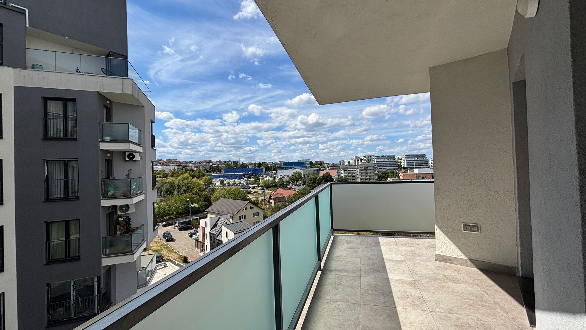 Apartament superfinisat | 2 camere  | 2 parcări | M. Romanul — fotografia 8