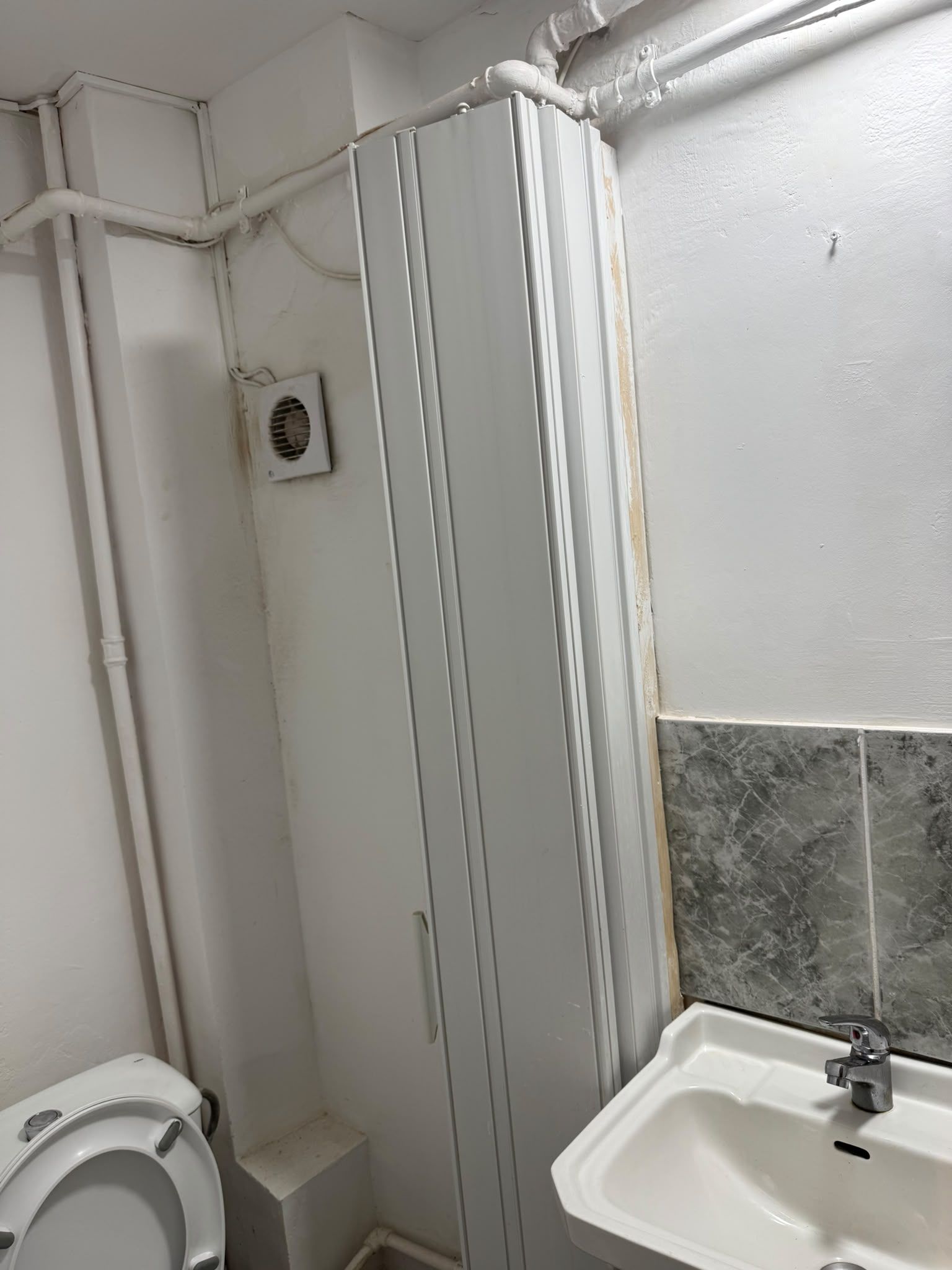 Spațiu comercial cu vitrină și acces stradal /Universitate - Colței — fotografia 5