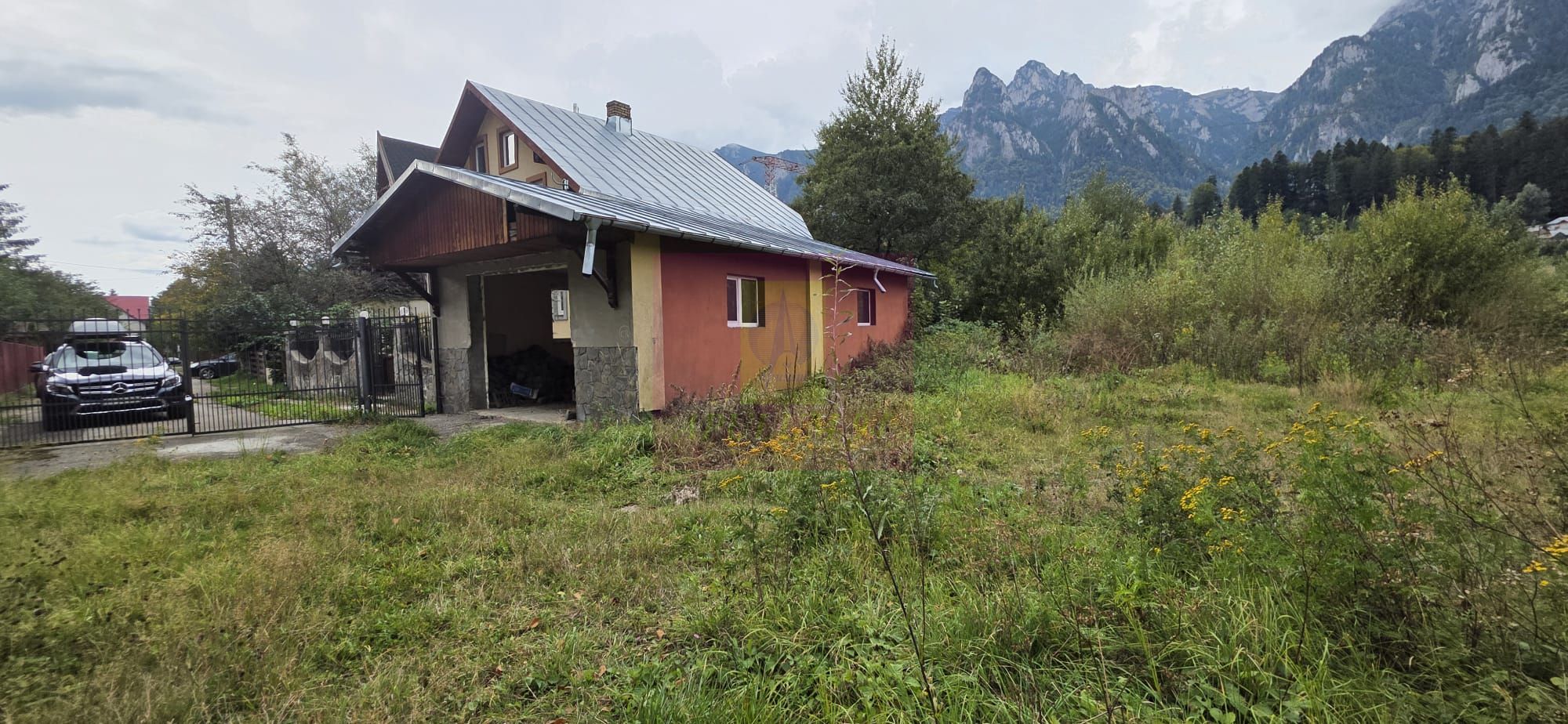 Cabana de vânzare în Bușteni – vedere spre Caraiman și 650 mp de teren — fotografia 4