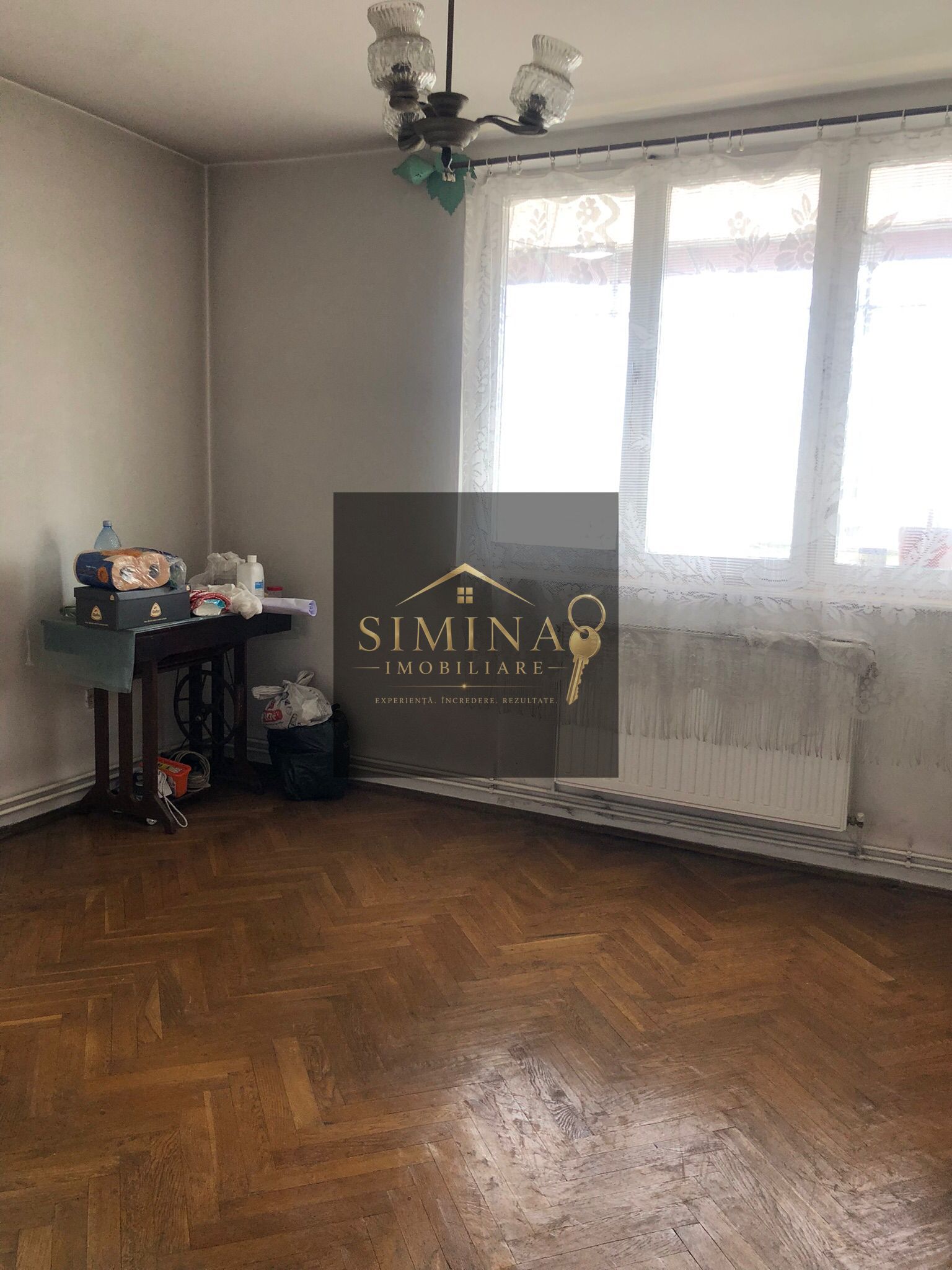 Apartament 3 Camere, De Vanzare, Ion Buteanu, Dambu — fotografia 3