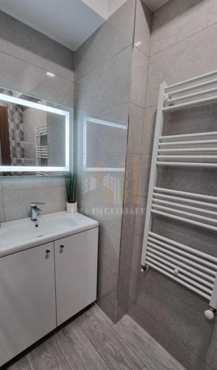 Apartament 2 camere decomandat Isaran Tractorul Brasov — fotografia 9