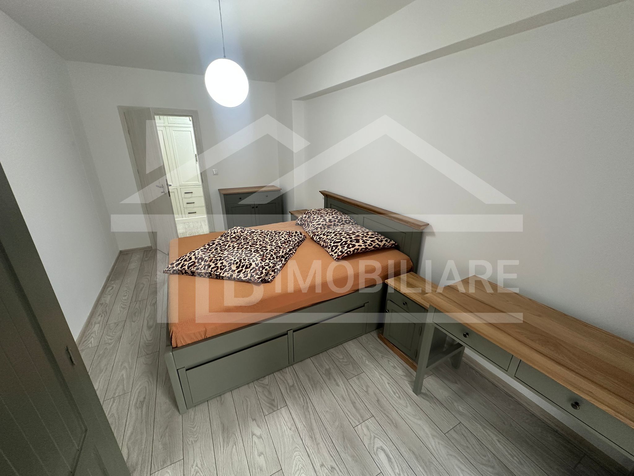 Apartament de 3 camere, 80mp, parcare, Zona Maurer Residence — fotografia 6