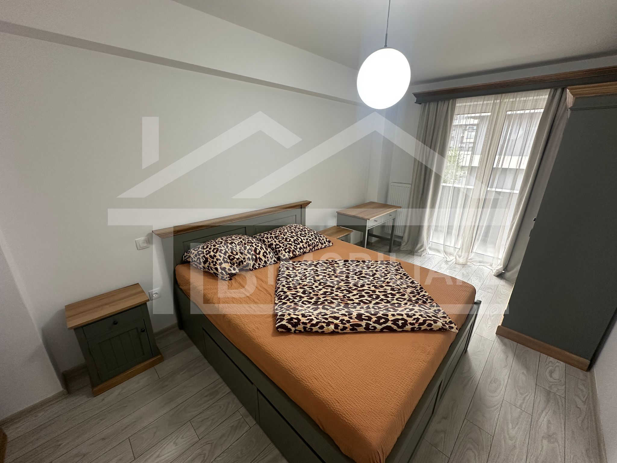 Apartament de 3 camere, 80mp, parcare, Zona Maurer Residence — fotografia 7